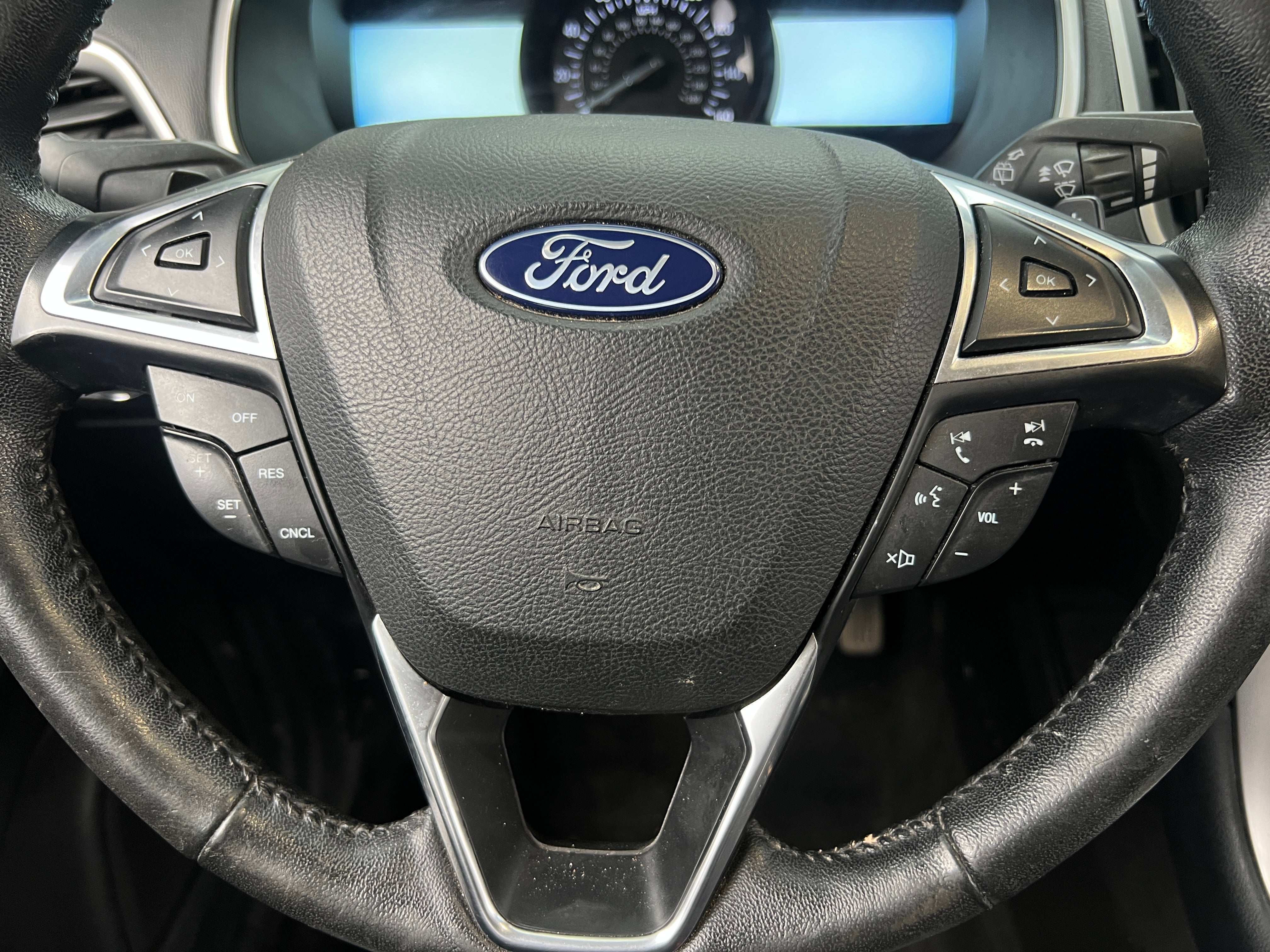 2018 Ford Edge SEL 5