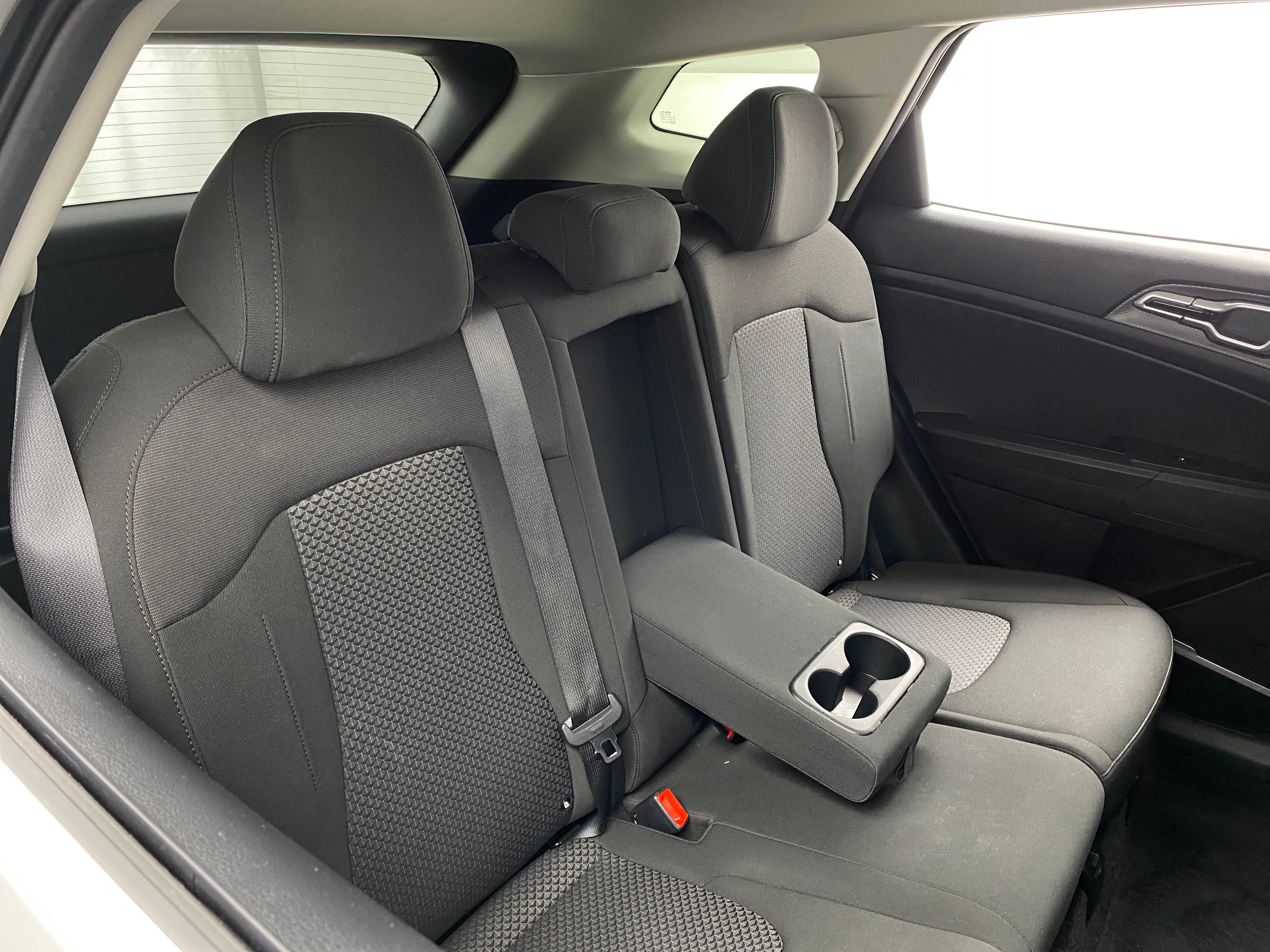 2024 Kia Sportage LX 6