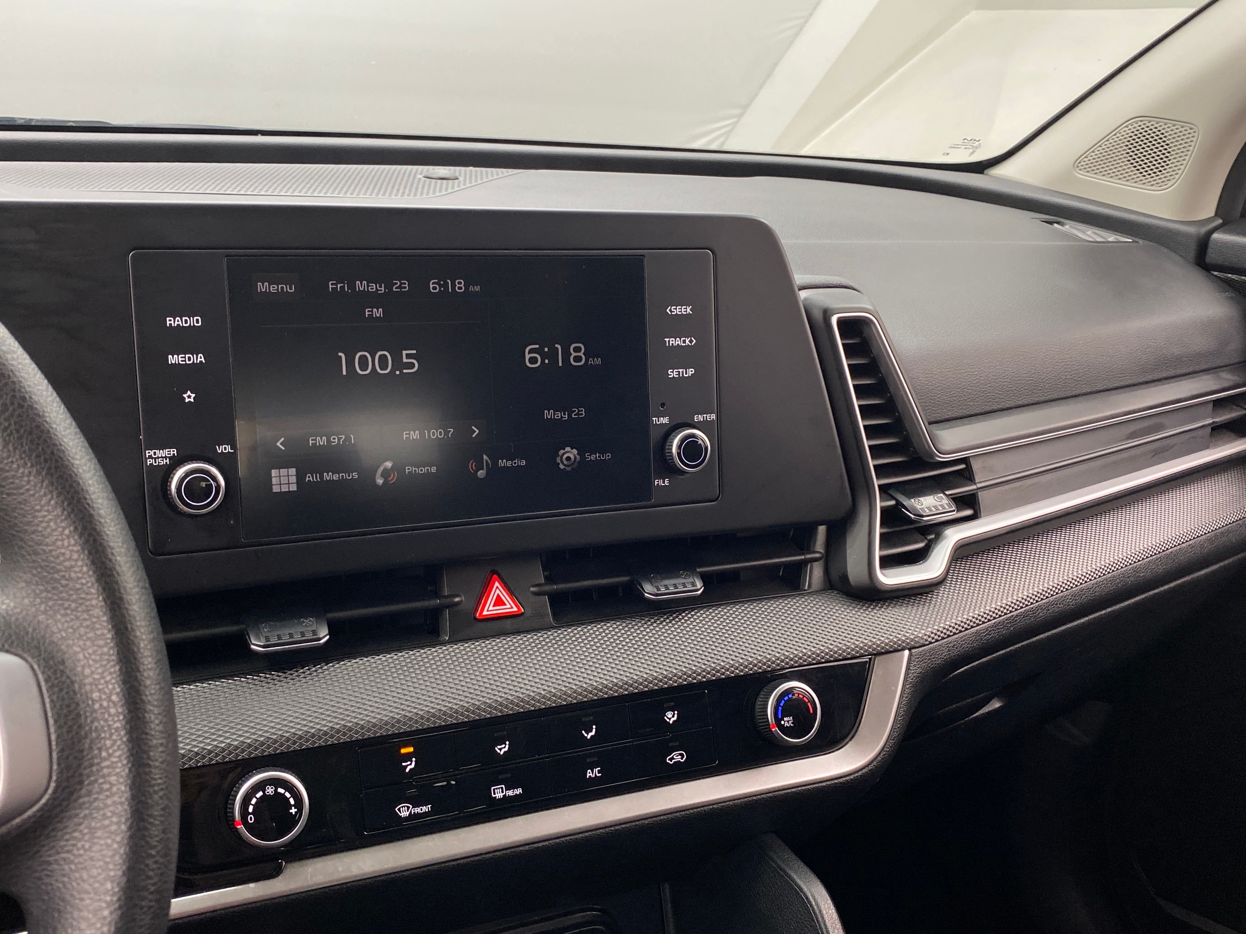 2024 Kia Sportage LX 4