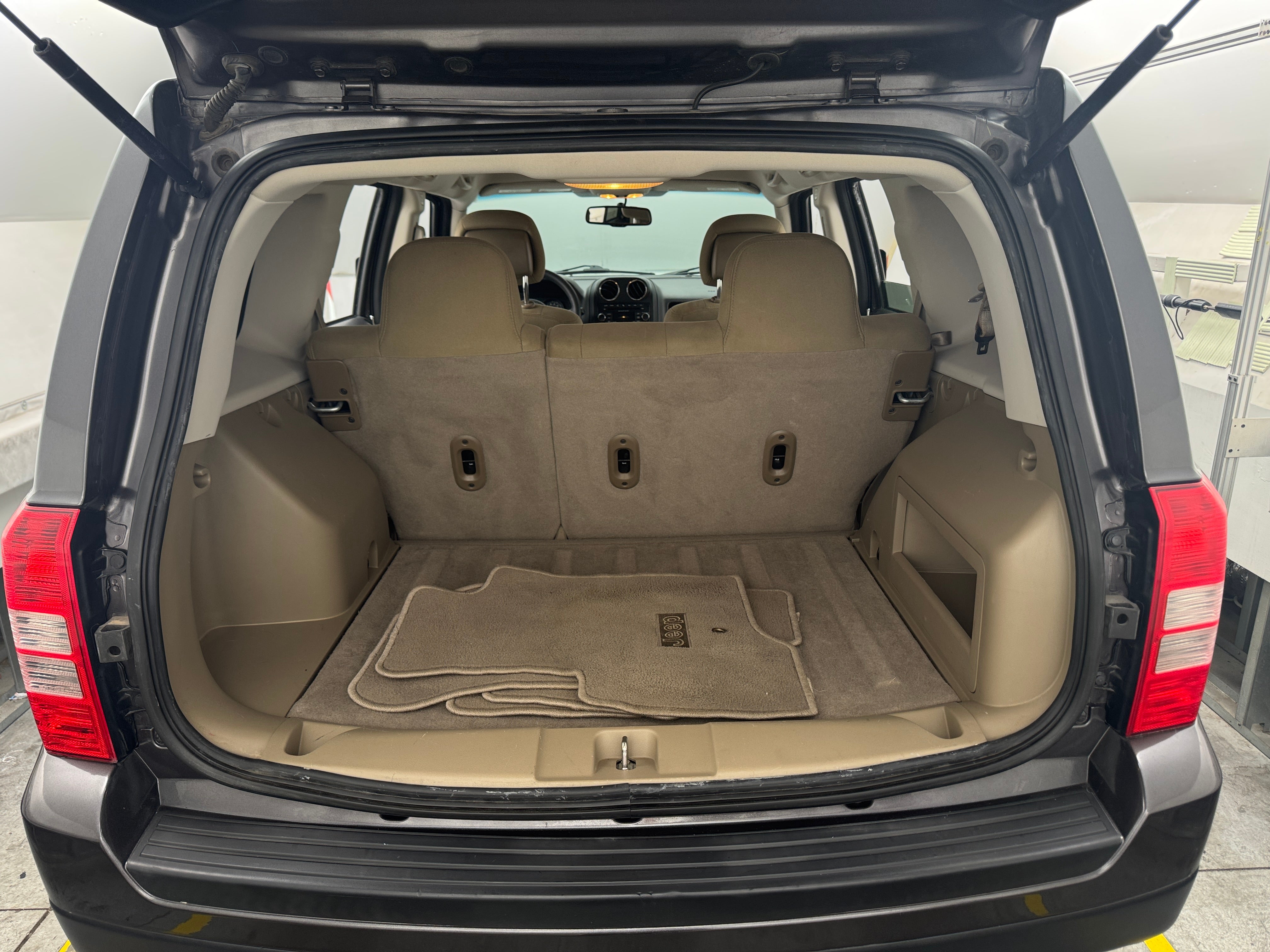 2016 Jeep Patriot Sport 7