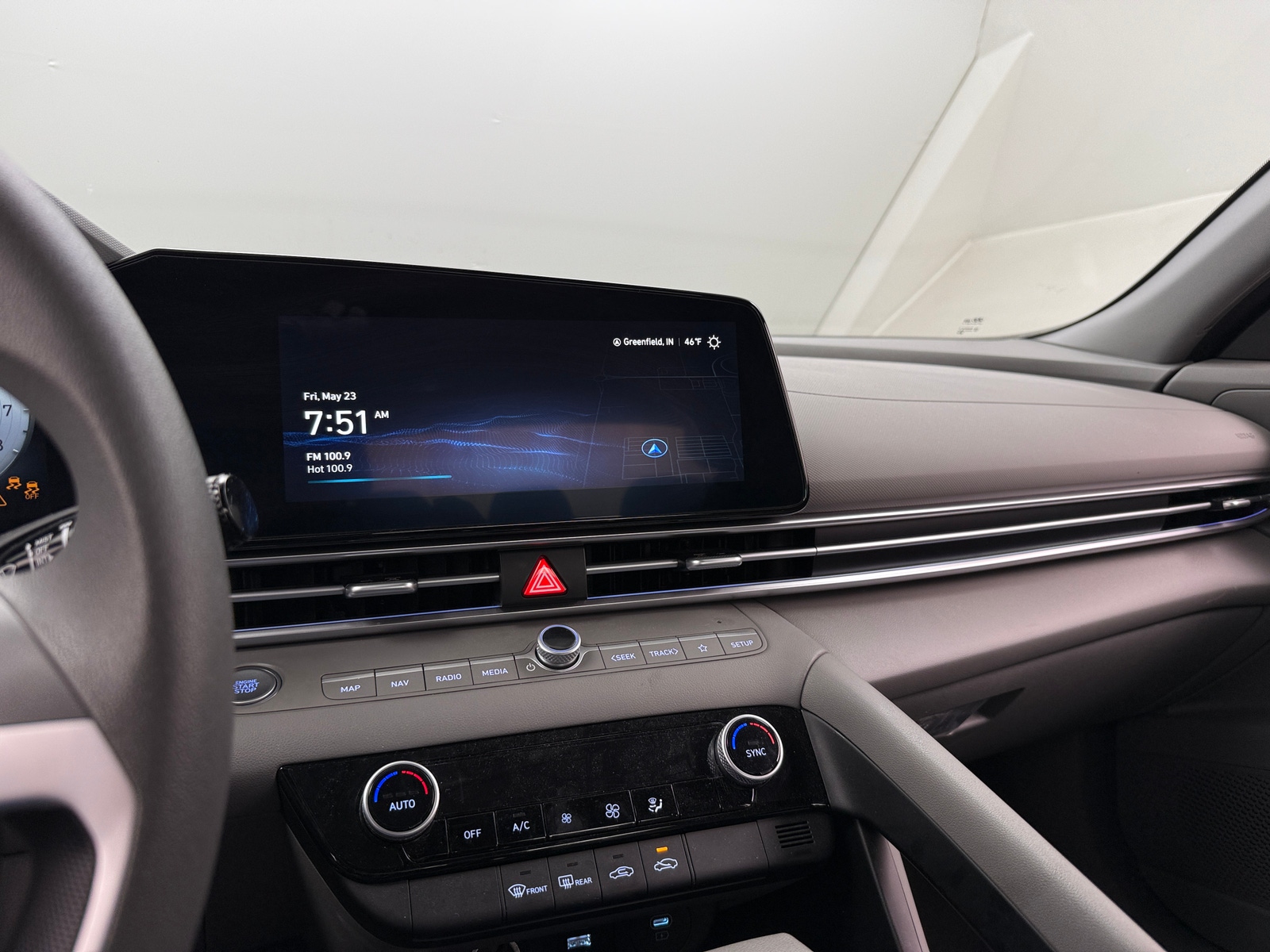Thumbnail: 2024 Hyundai Elantra - 4