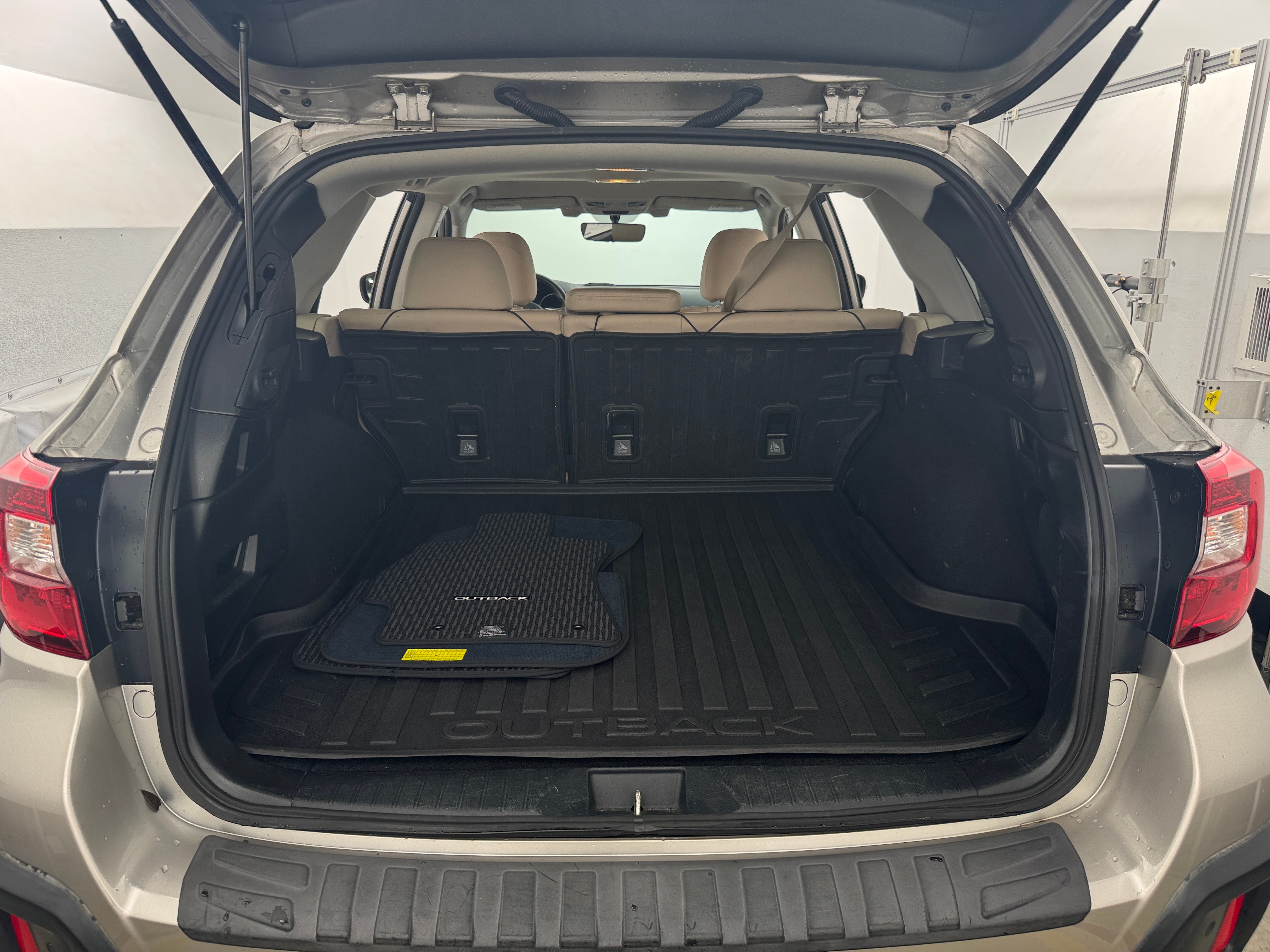 2018 Subaru Outback 2.5i Limited 6