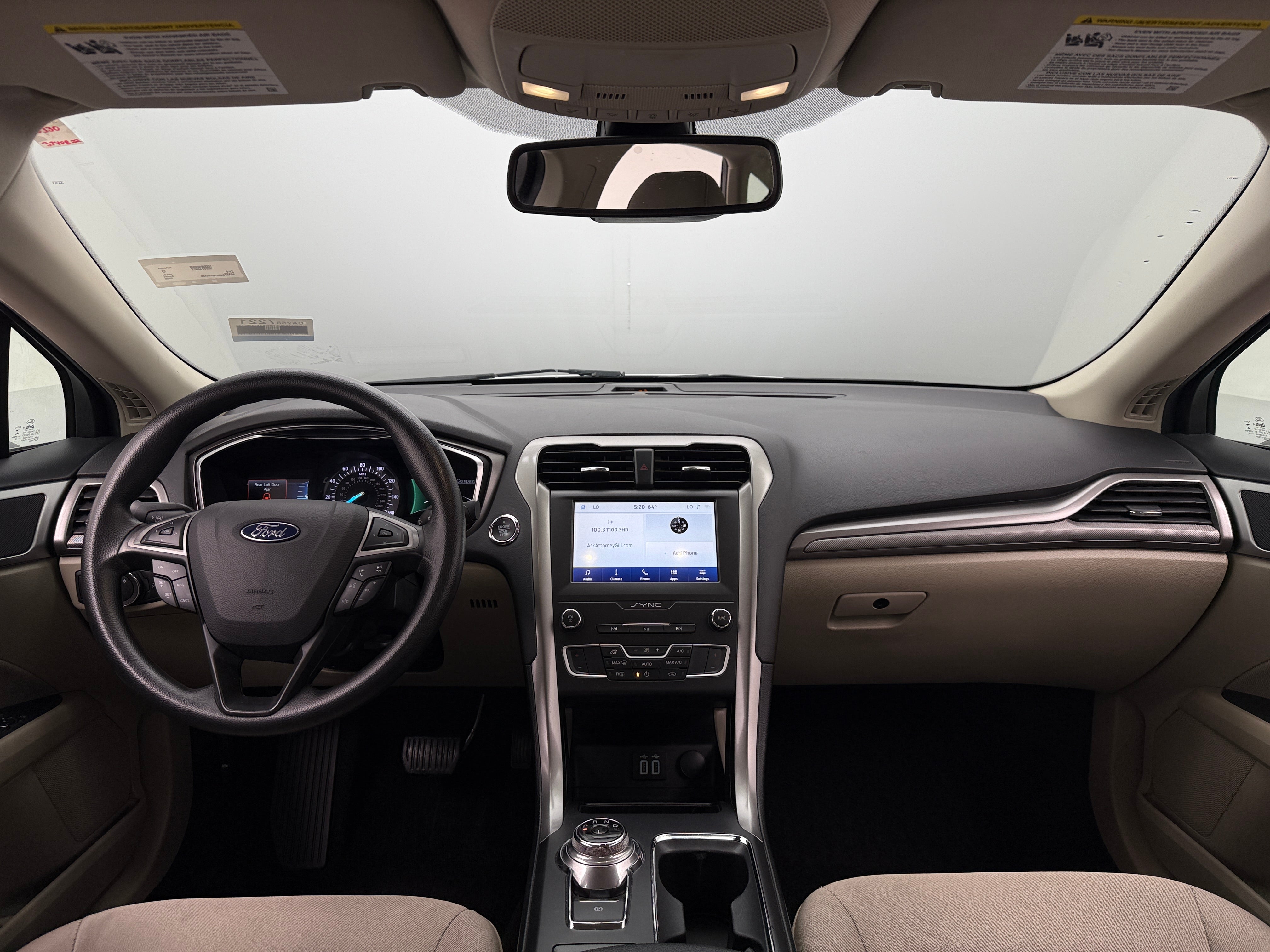 2020 Ford Fusion SE 3