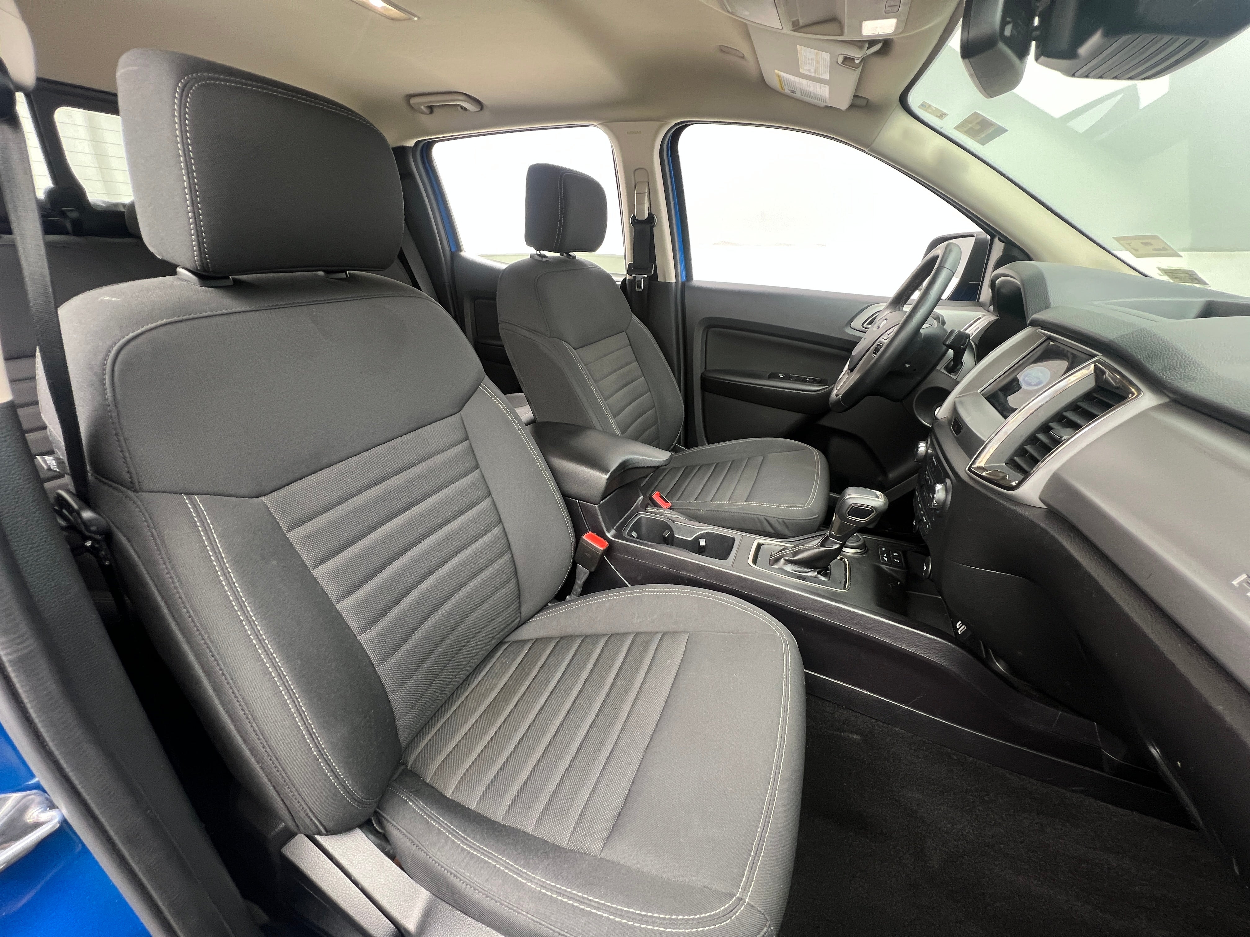2023 Ford Ranger XLT 2