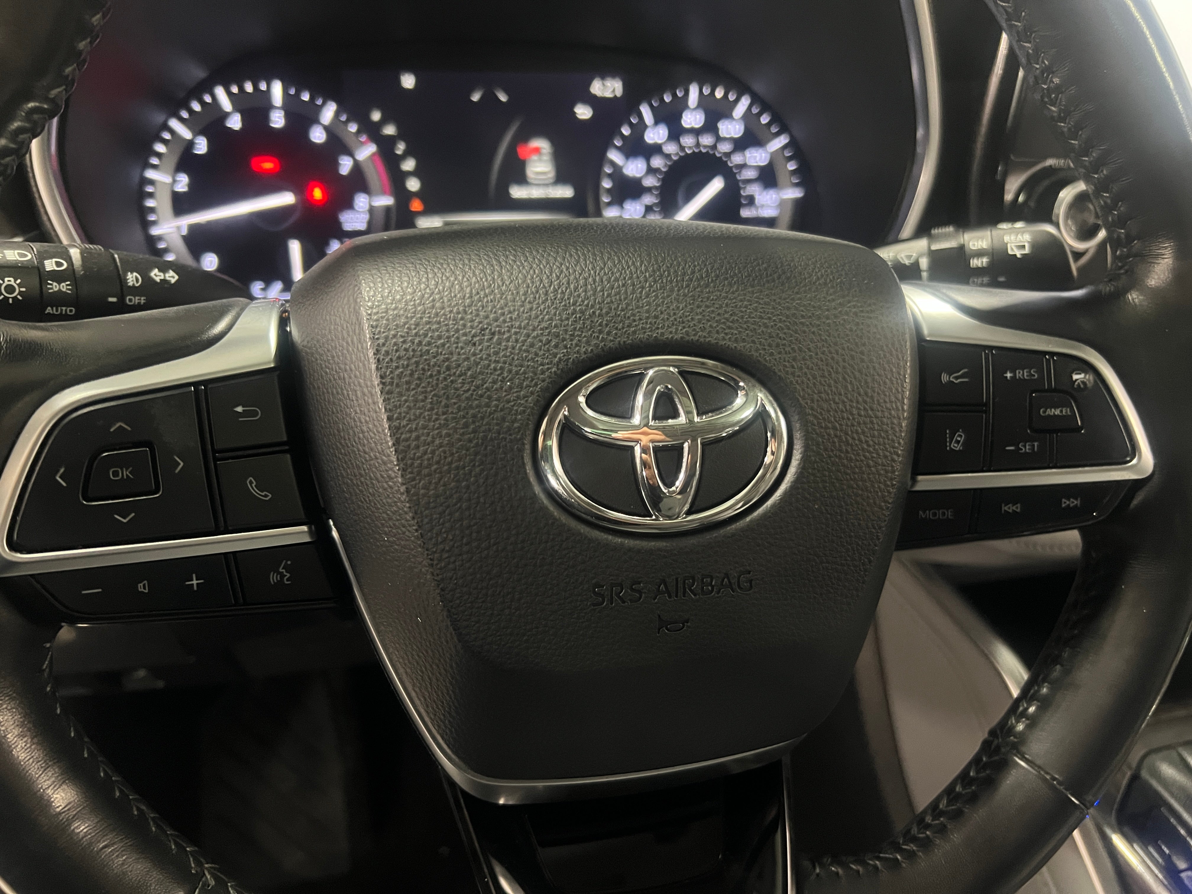 2021 Toyota Highlander Limited 4