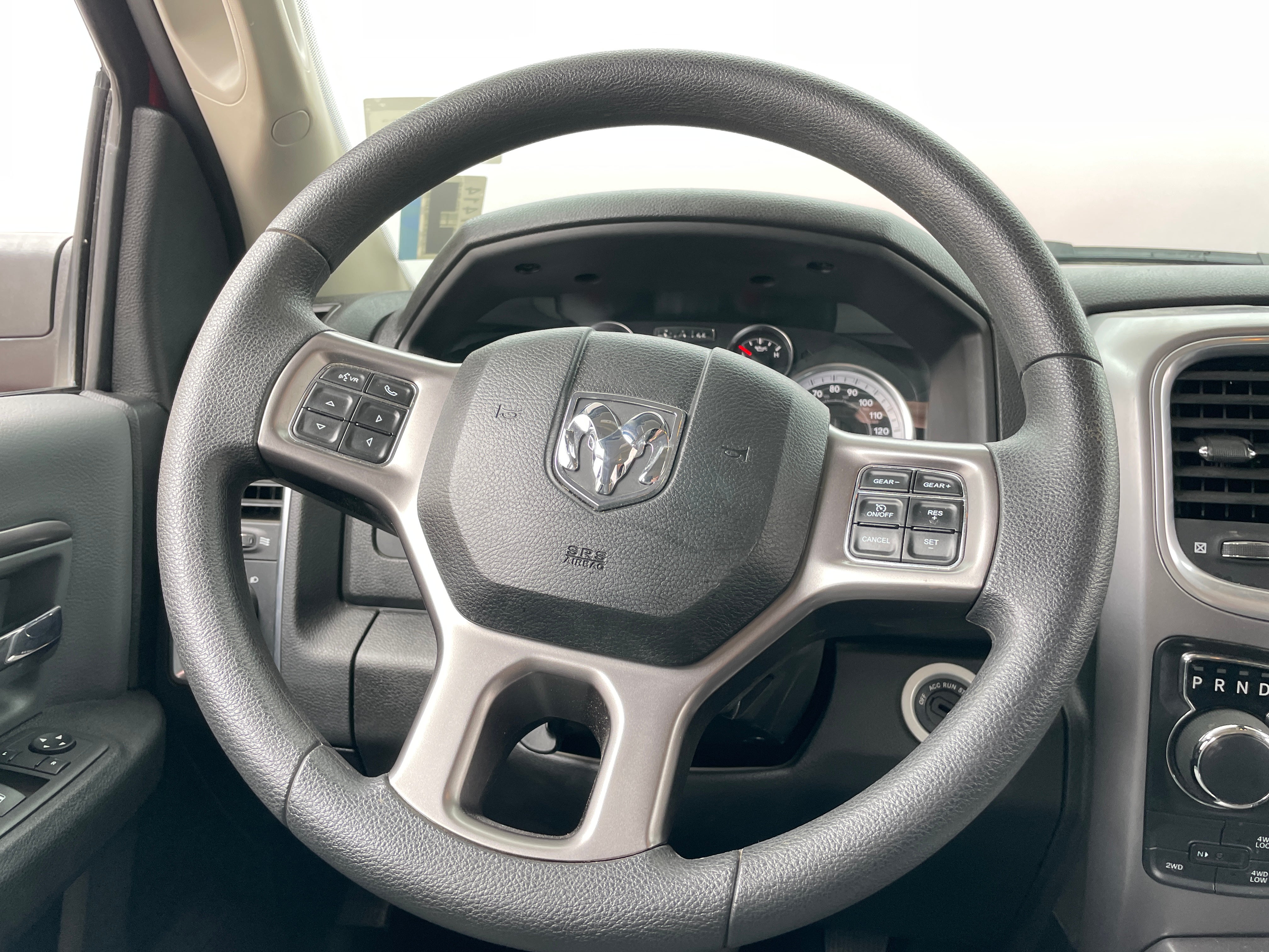 2023 RAM 1500 Classic SLT 5
