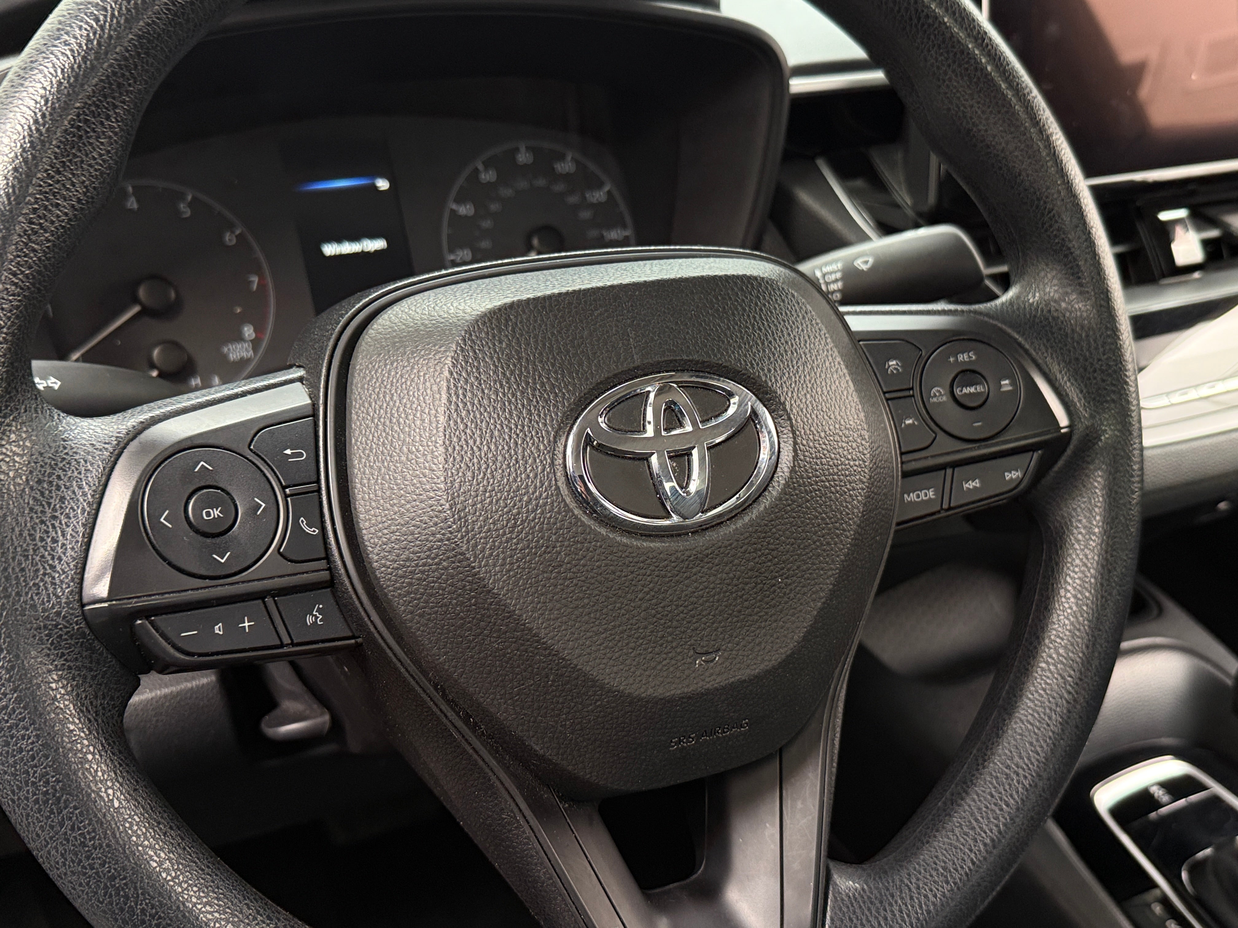 2024 Toyota Corolla LE 5