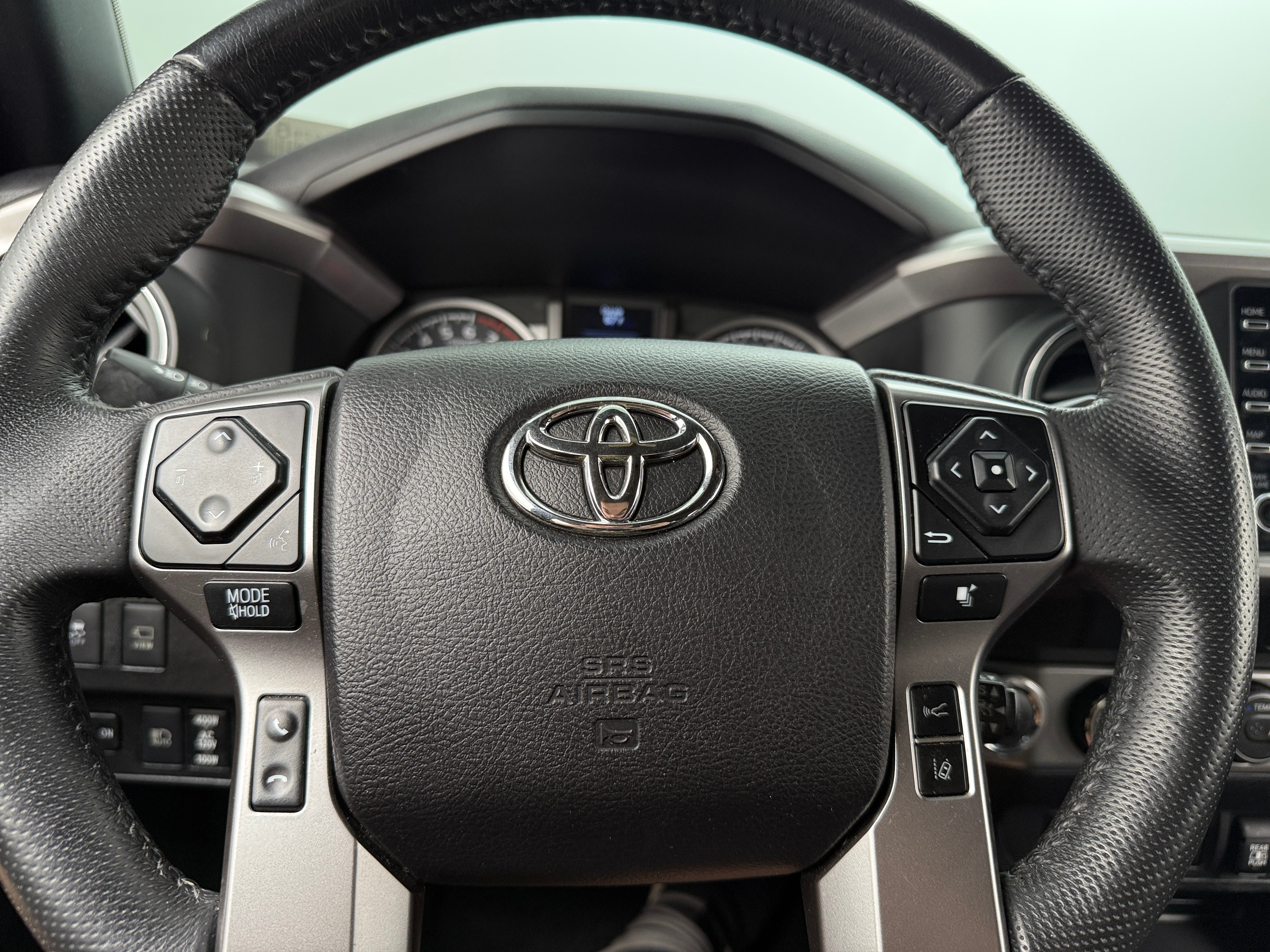 2021 Toyota Tacoma Limited 4