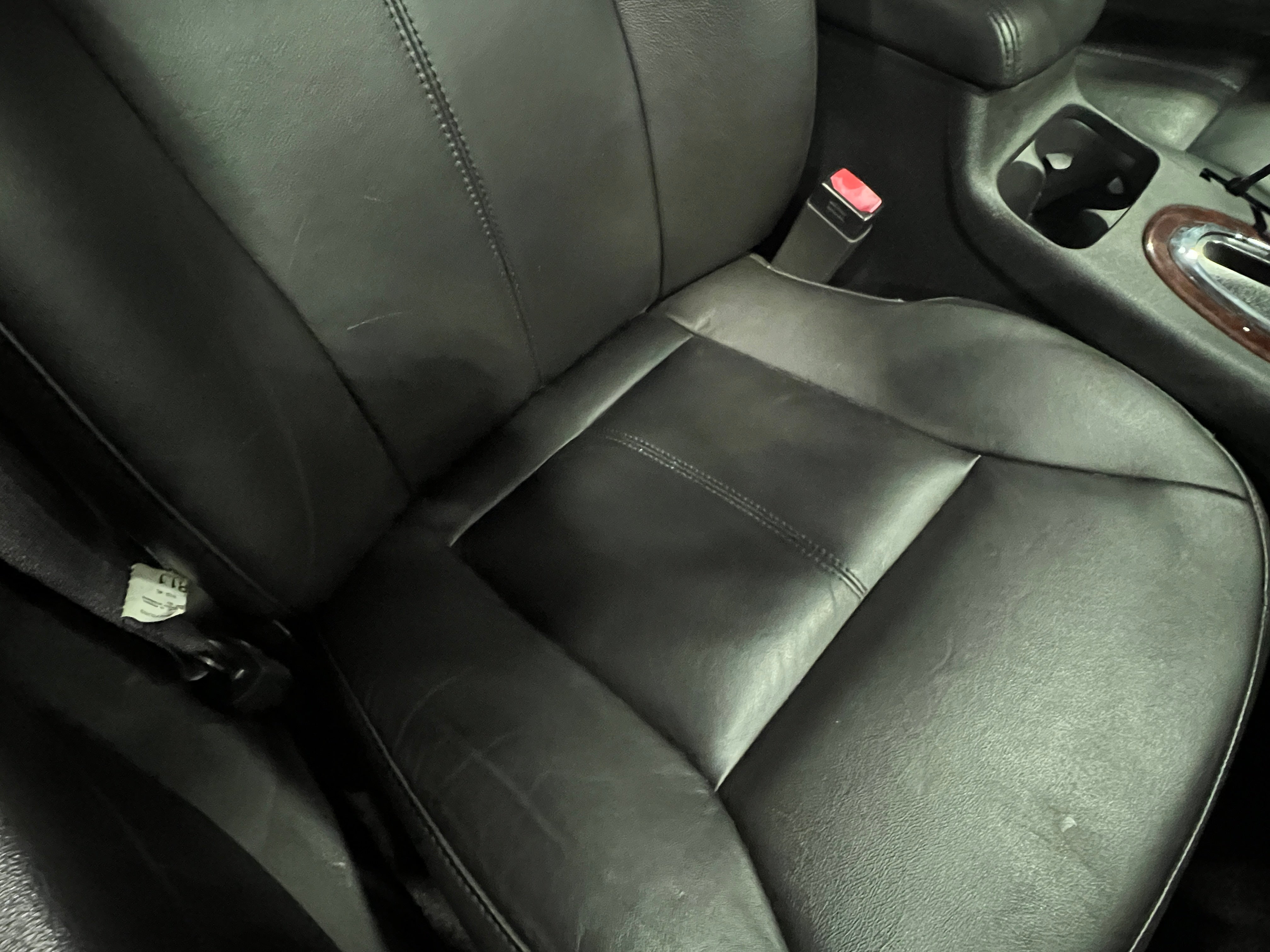 2011 Chevrolet Impala LT 2