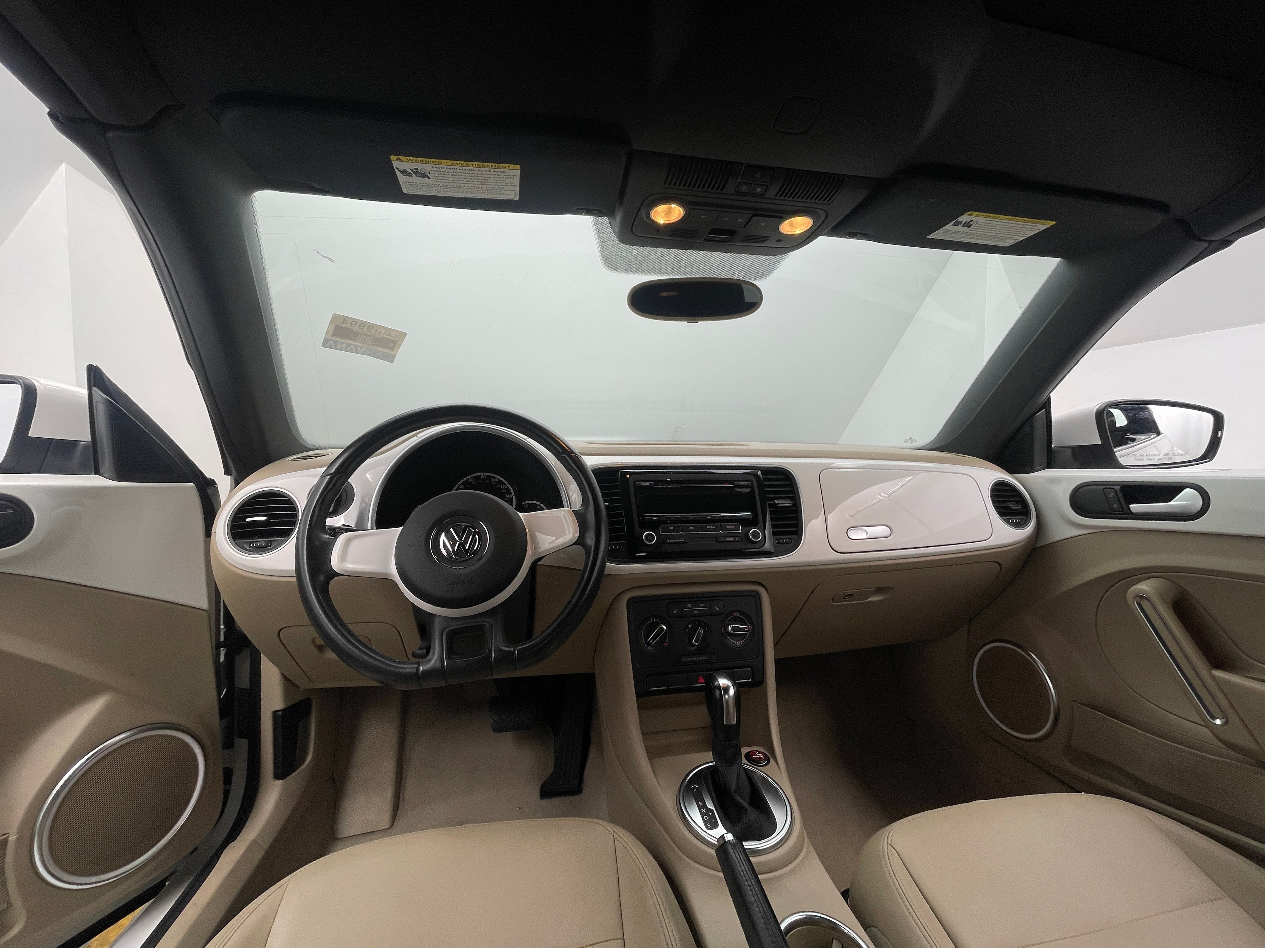 2013 Volkswagen Beetle  2
