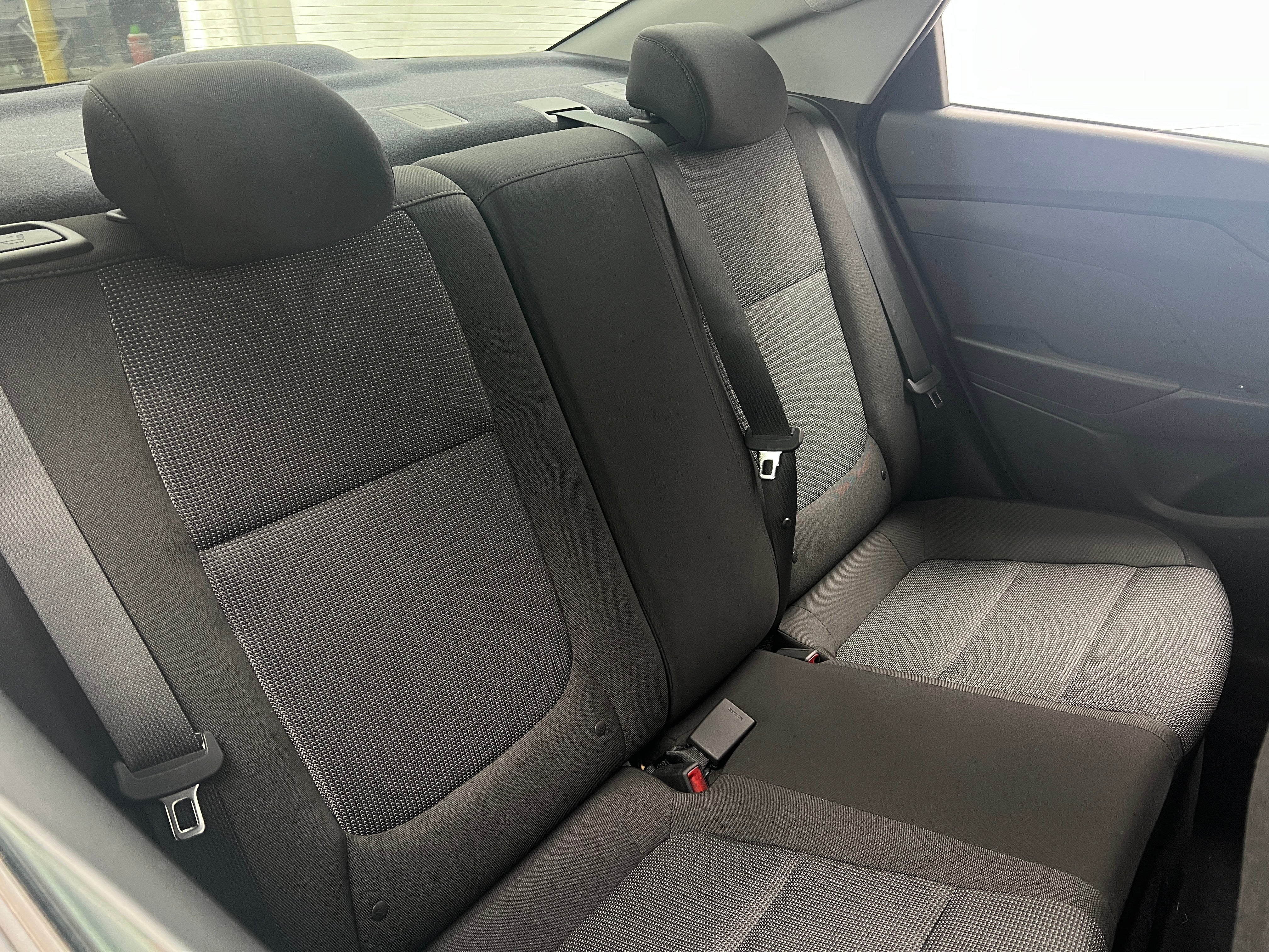 2022 Hyundai Accent SE 6