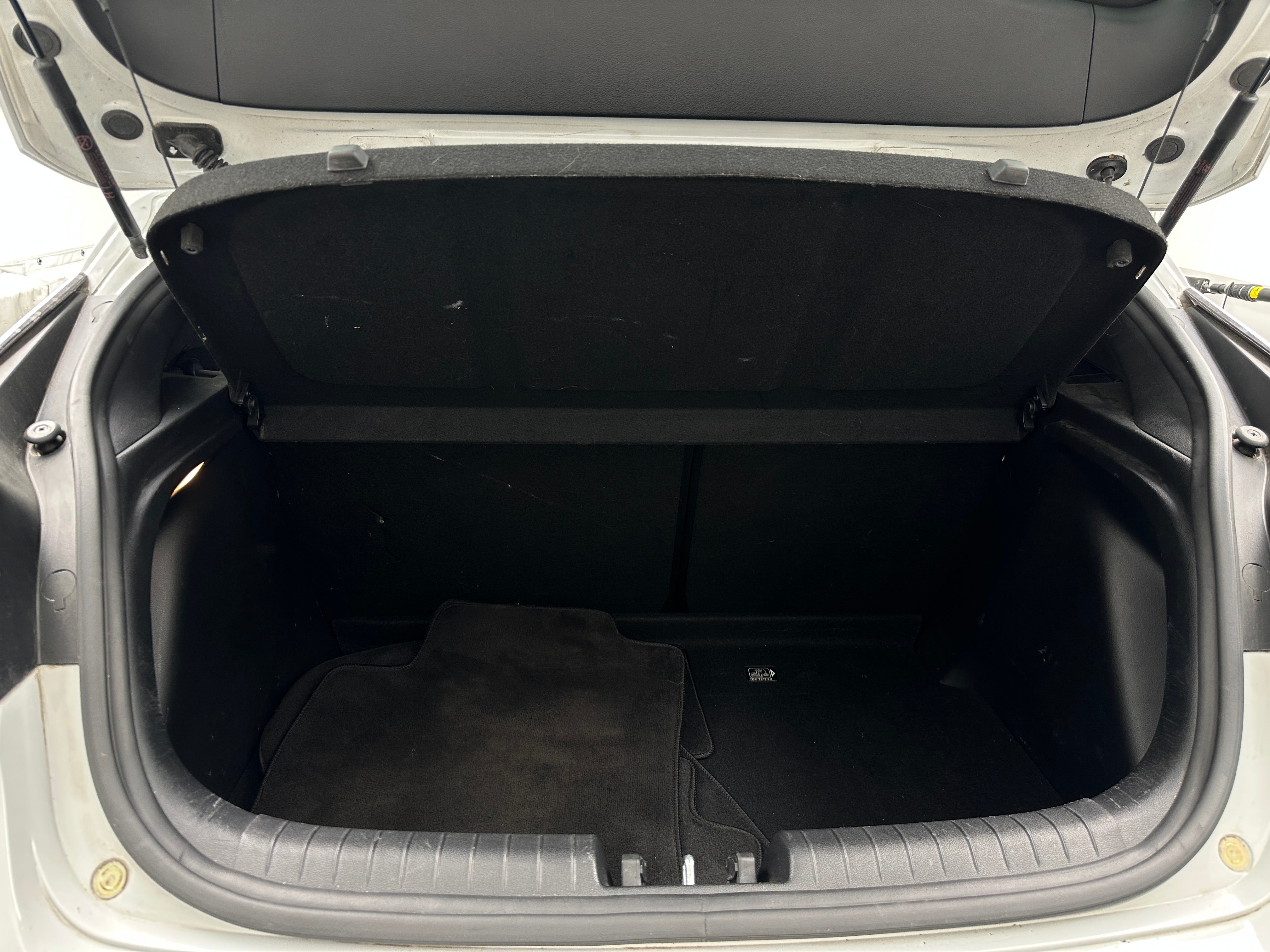 2019 Hyundai Veloster 2.0 7
