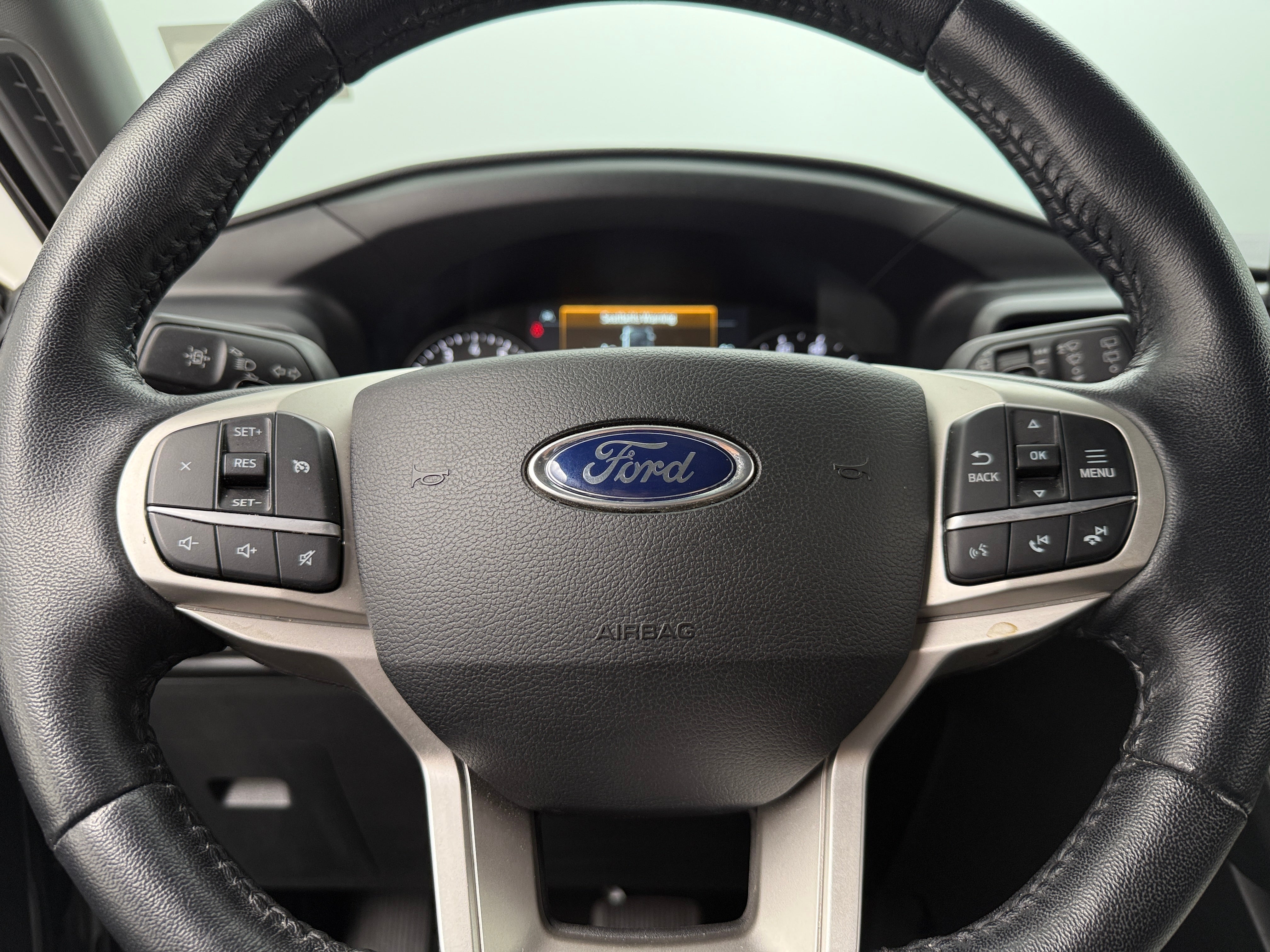 2020 Ford Explorer XLT 5
