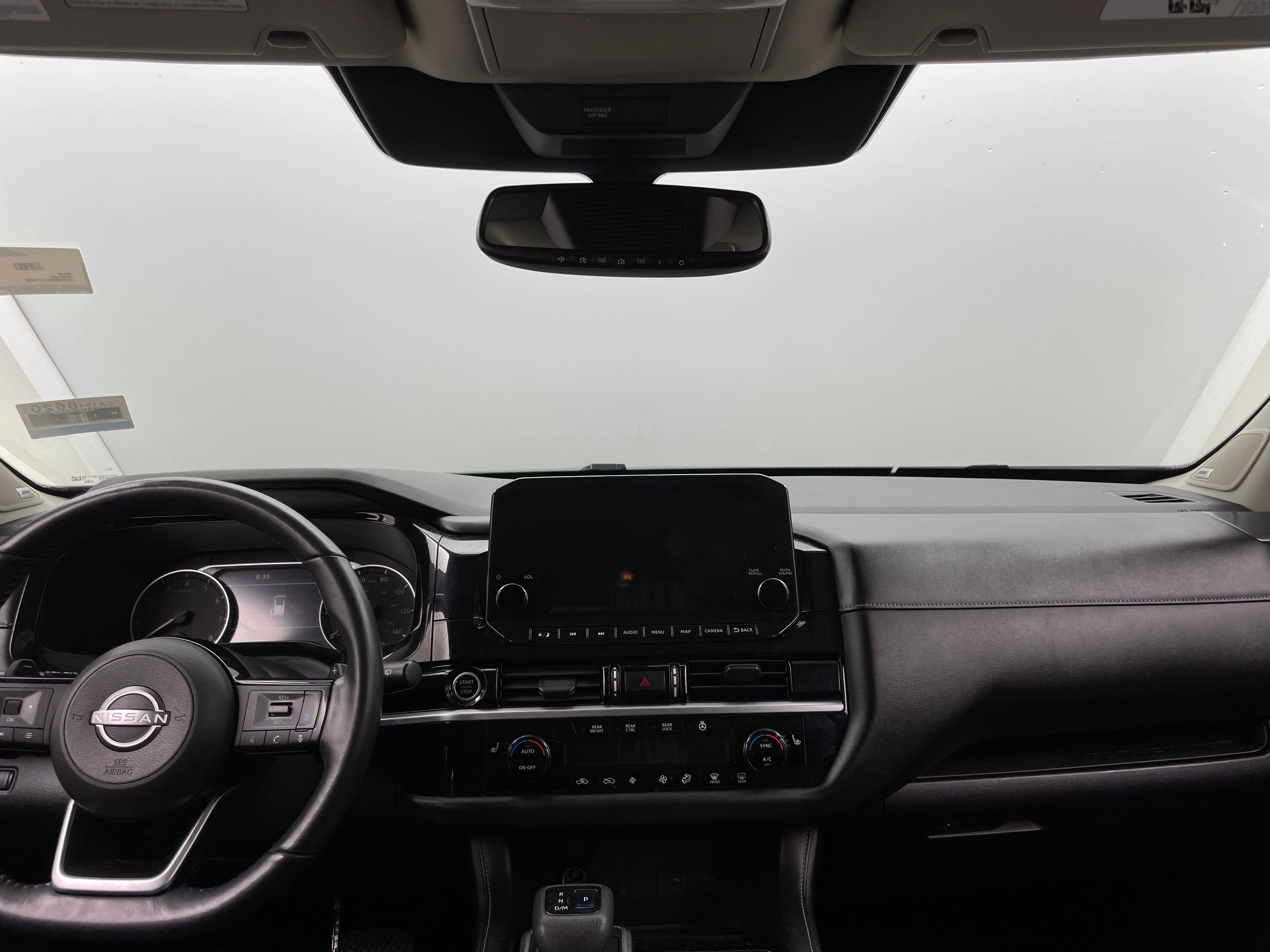 2022 Nissan Pathfinder SL 2