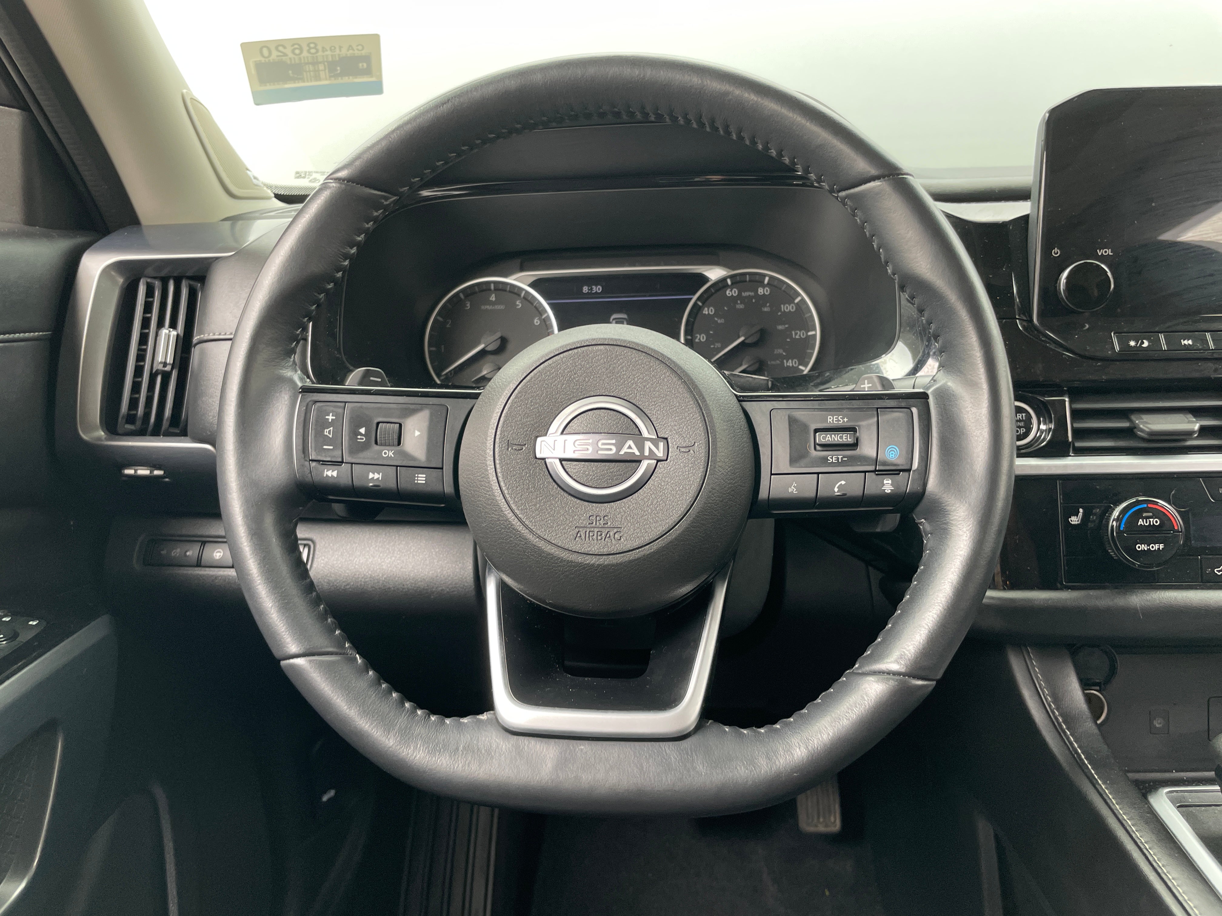 2022 Nissan Pathfinder SL 4