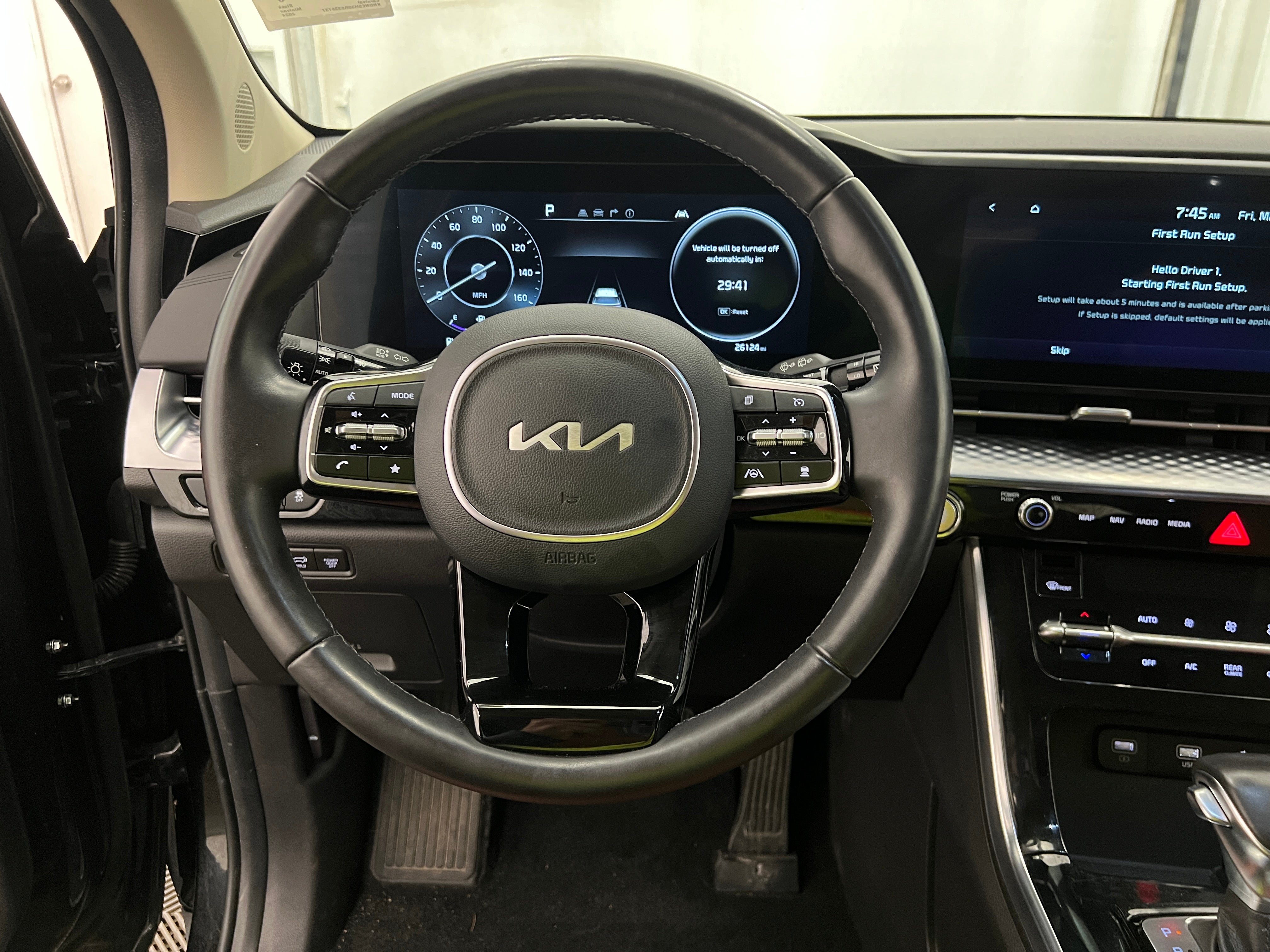2024 Kia Carnival SX Prestige 4