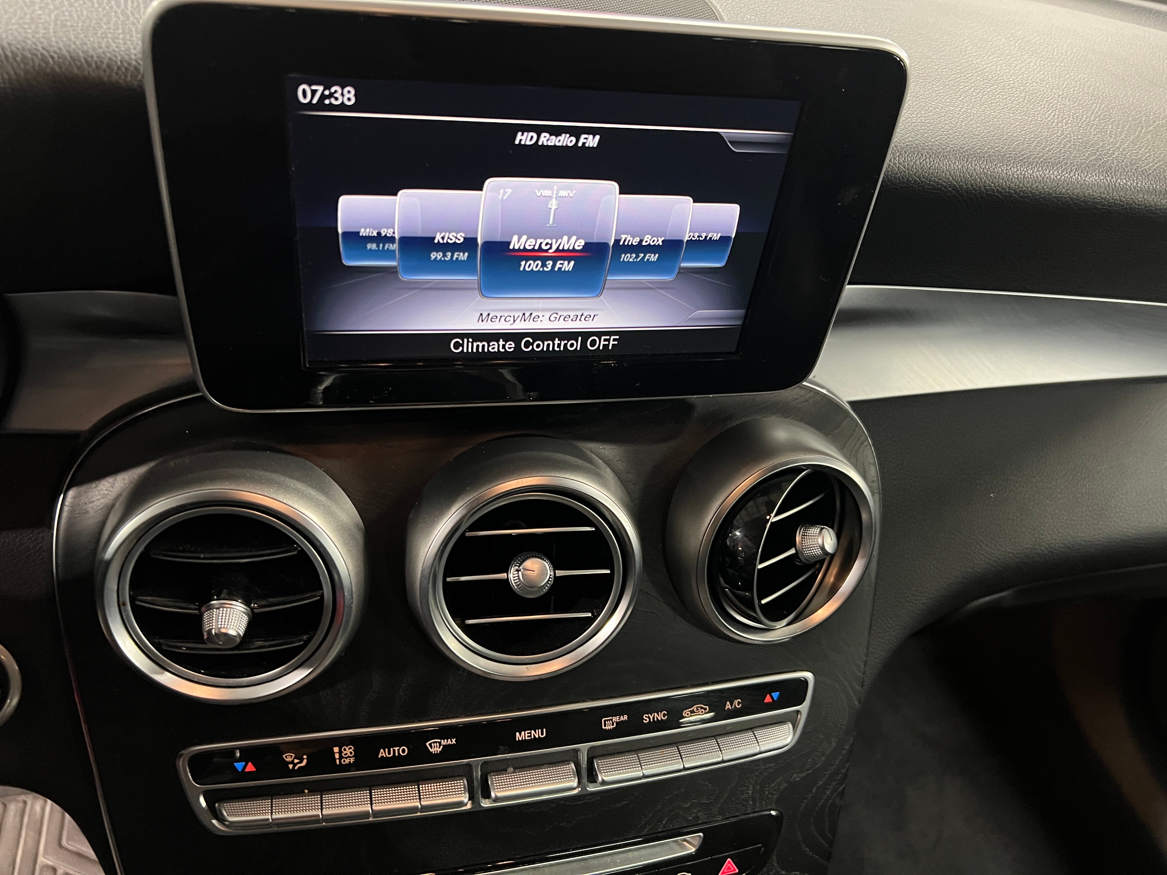 2018 Mercedes-Benz GLC 300 3