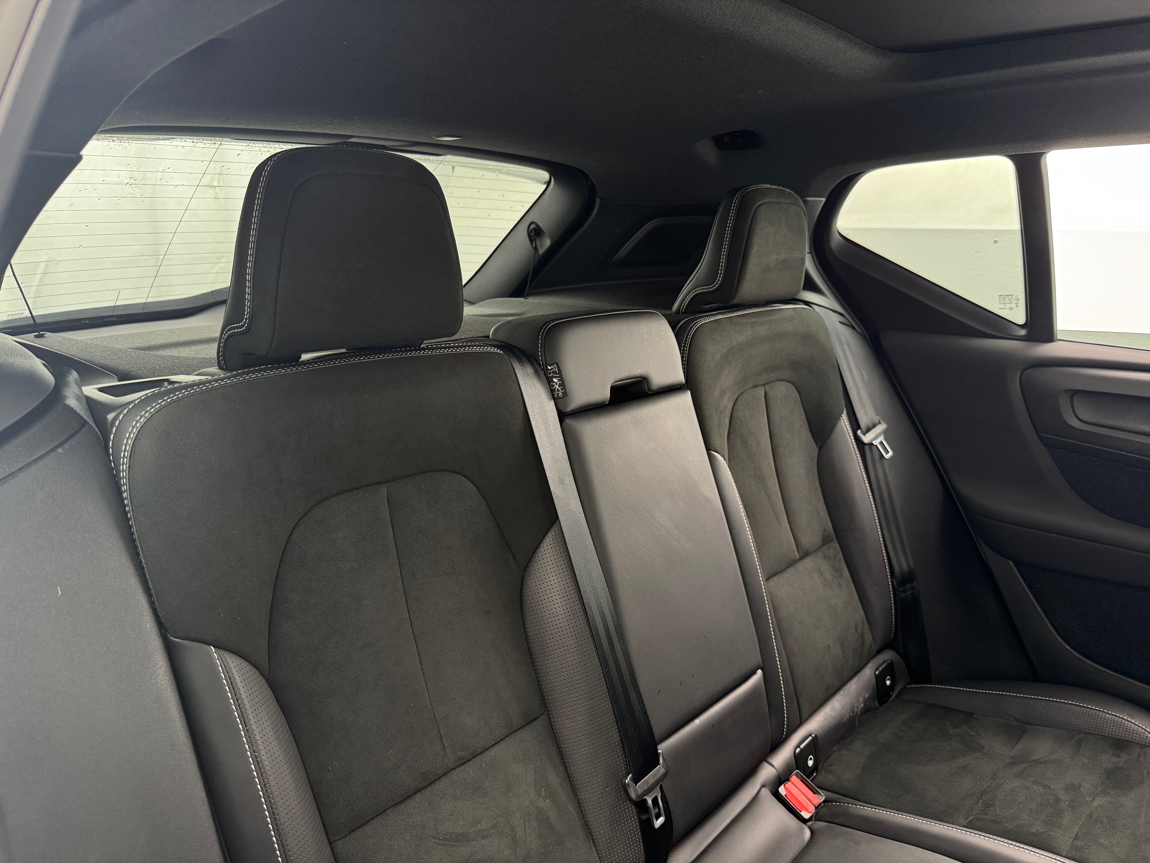 2021 Volvo XC40 T5 R-Design 5