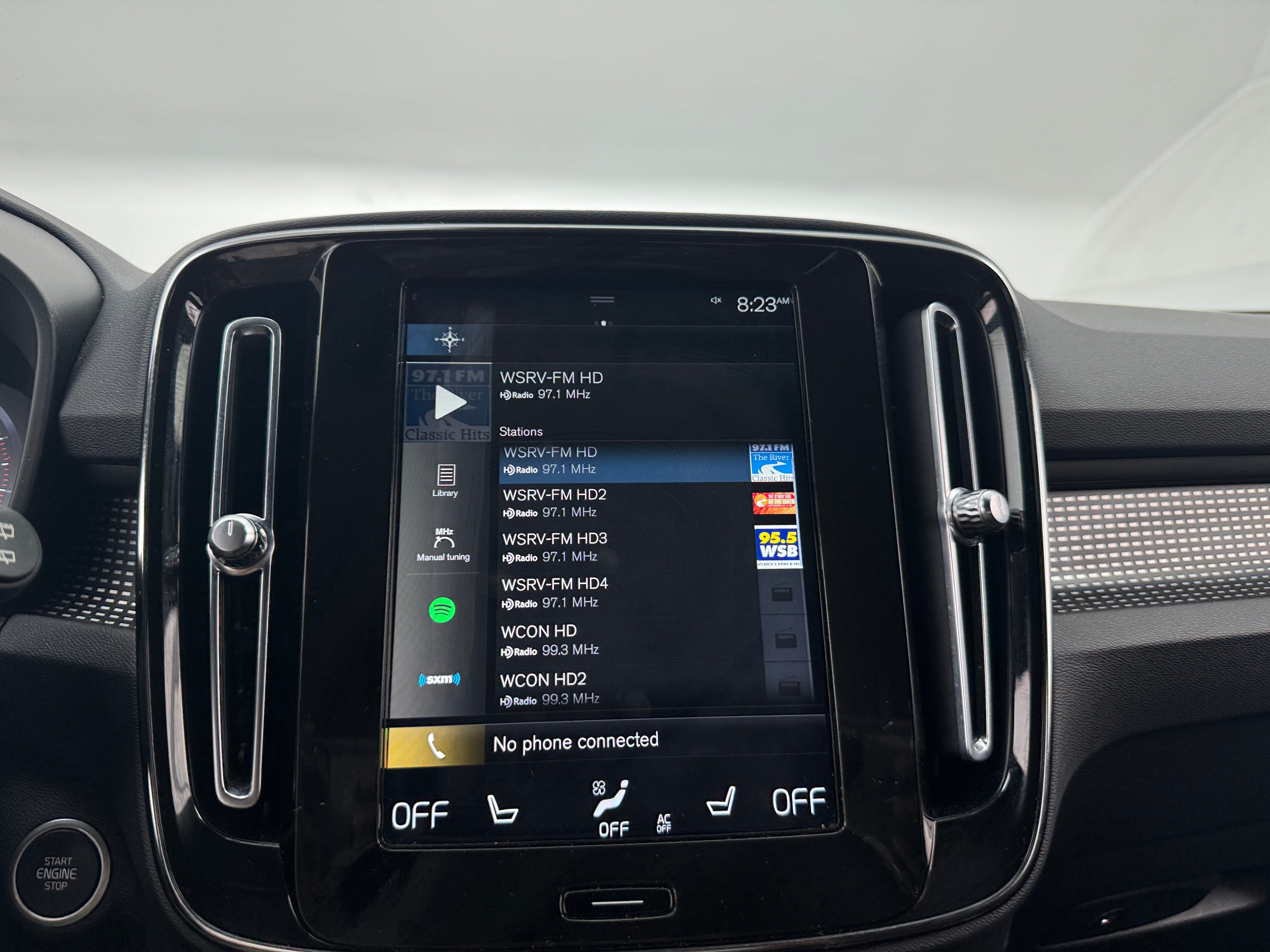 2021 Volvo XC40 T5 R-Design 3