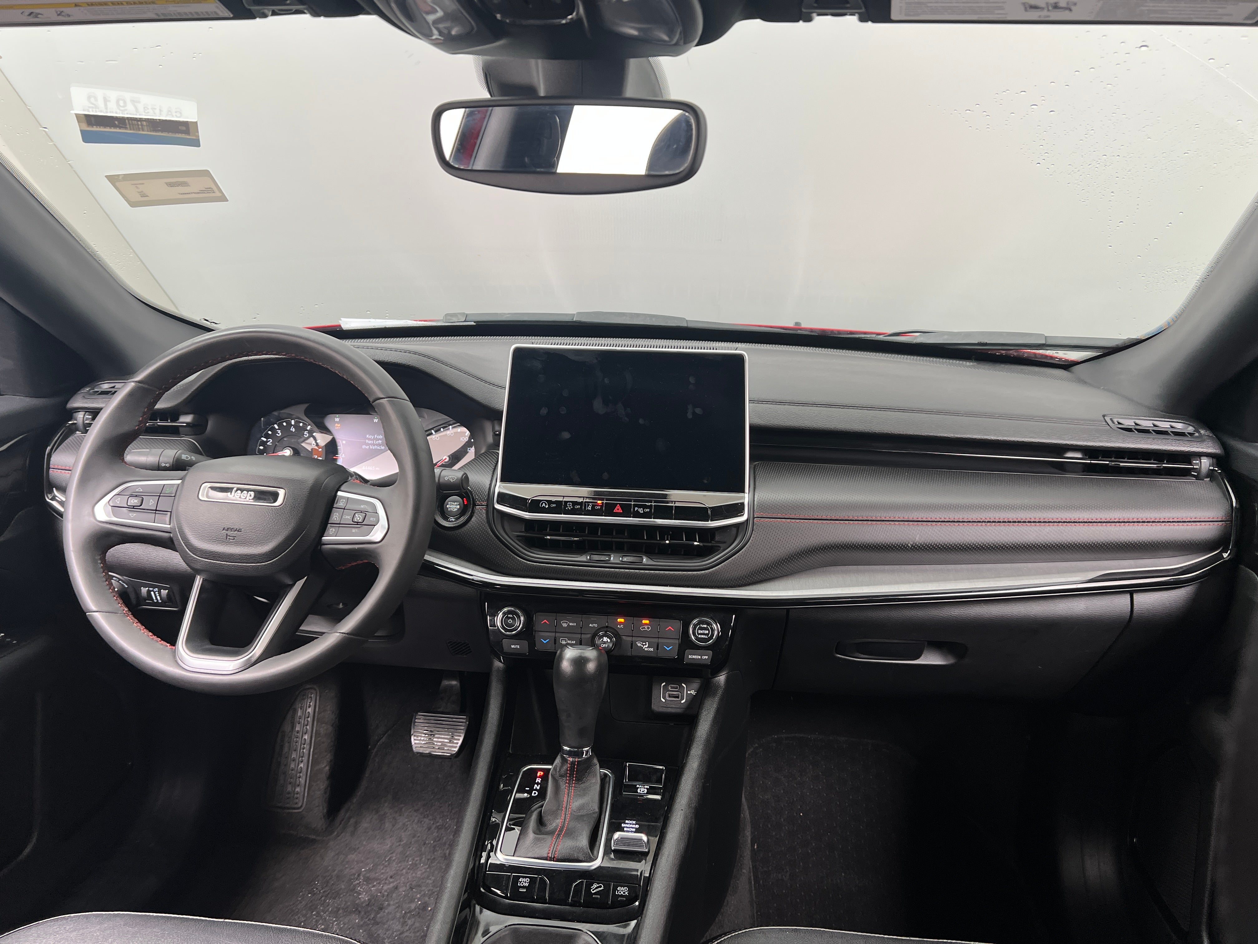 2023 Jeep Compass Trailhawk 3