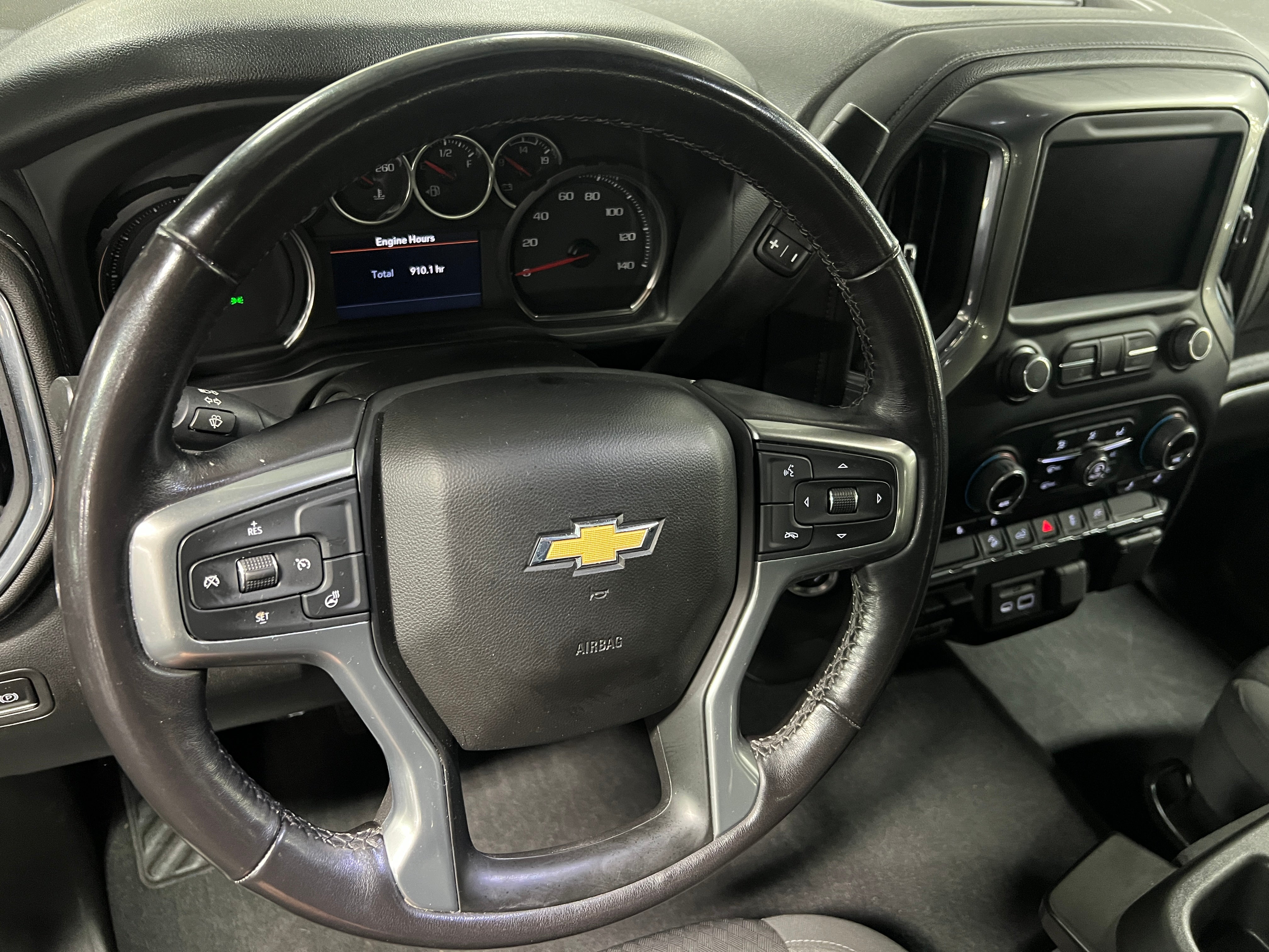 2022 Chevrolet Silverado 2500 LT 5