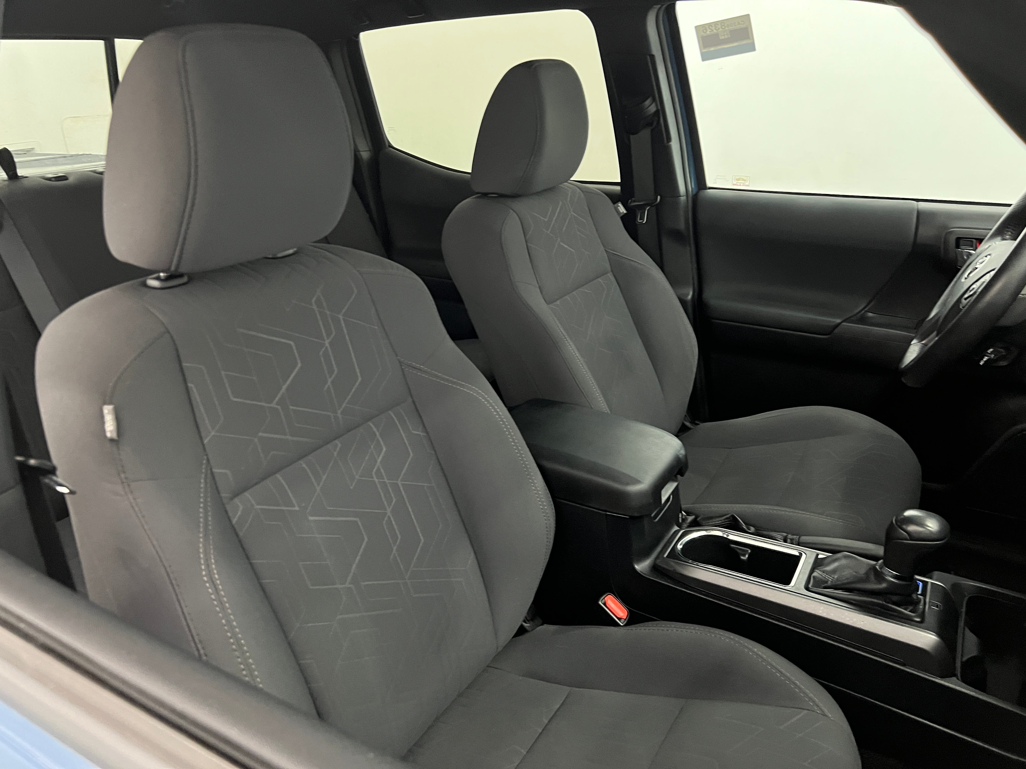 2019 Toyota Tacoma TRD Off-Road 2