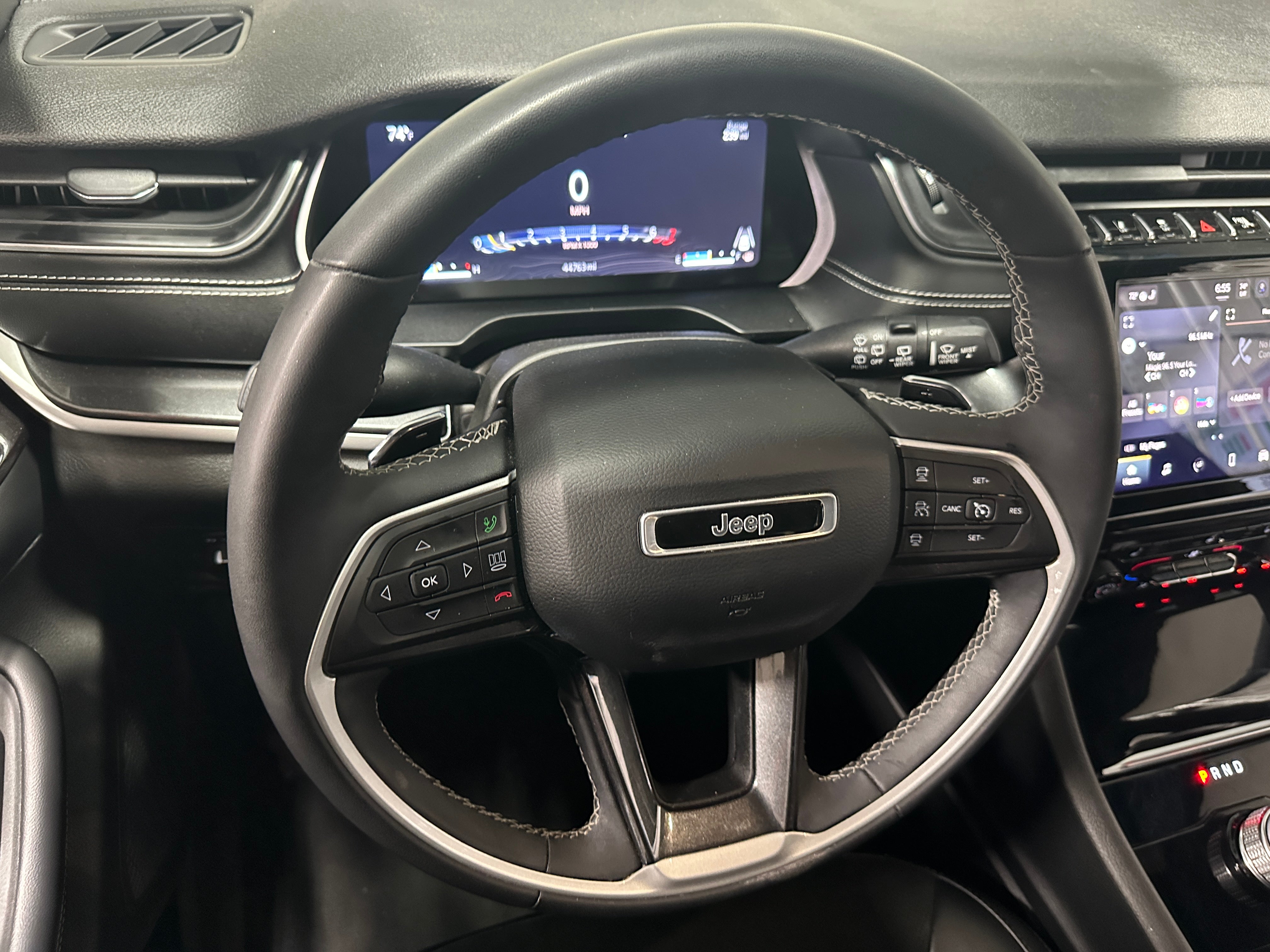 2023 Jeep Grand Cherokee L Altitude 4