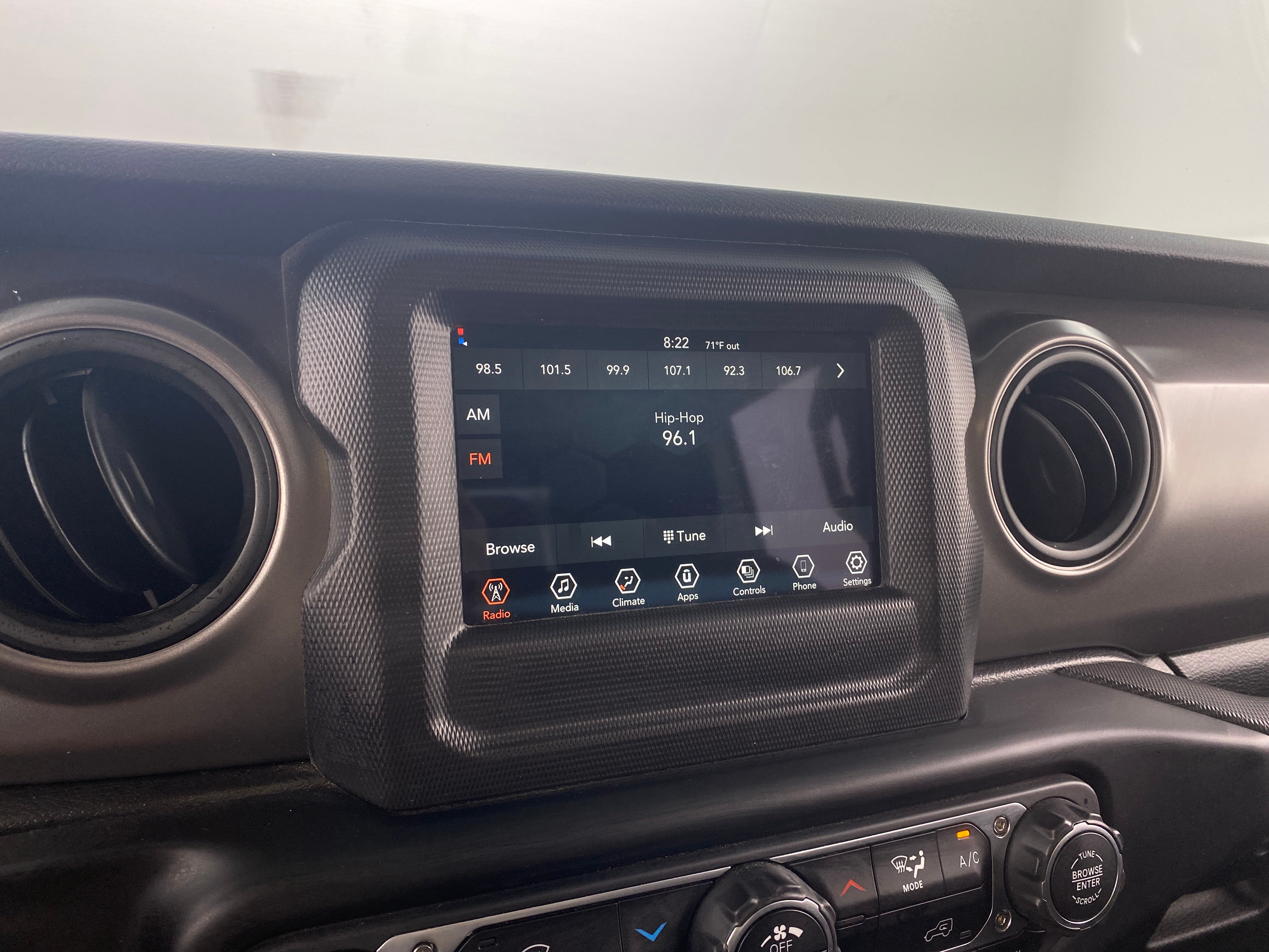 2023 Jeep Gladiator Sport S 4