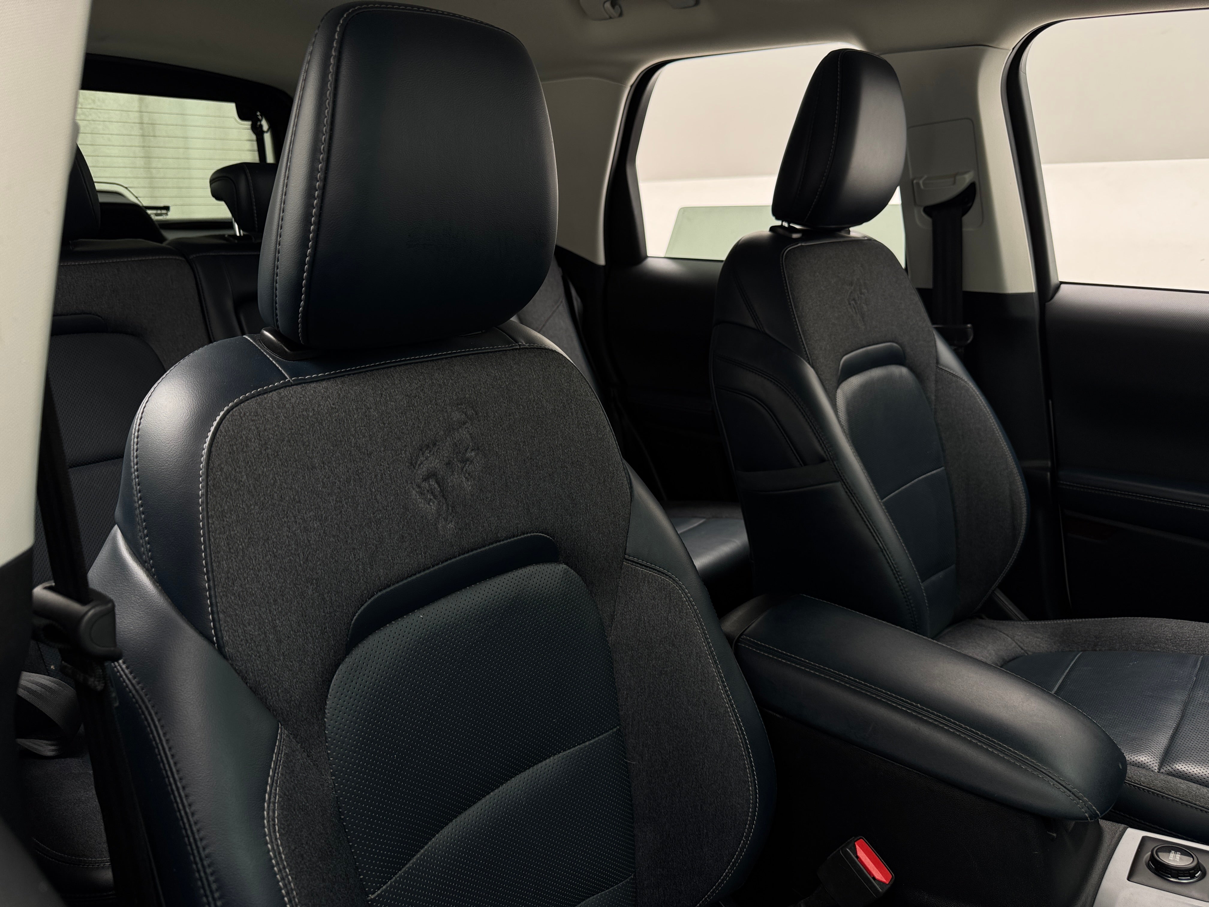 2022 Ford Bronco Sport Outer Banks 2