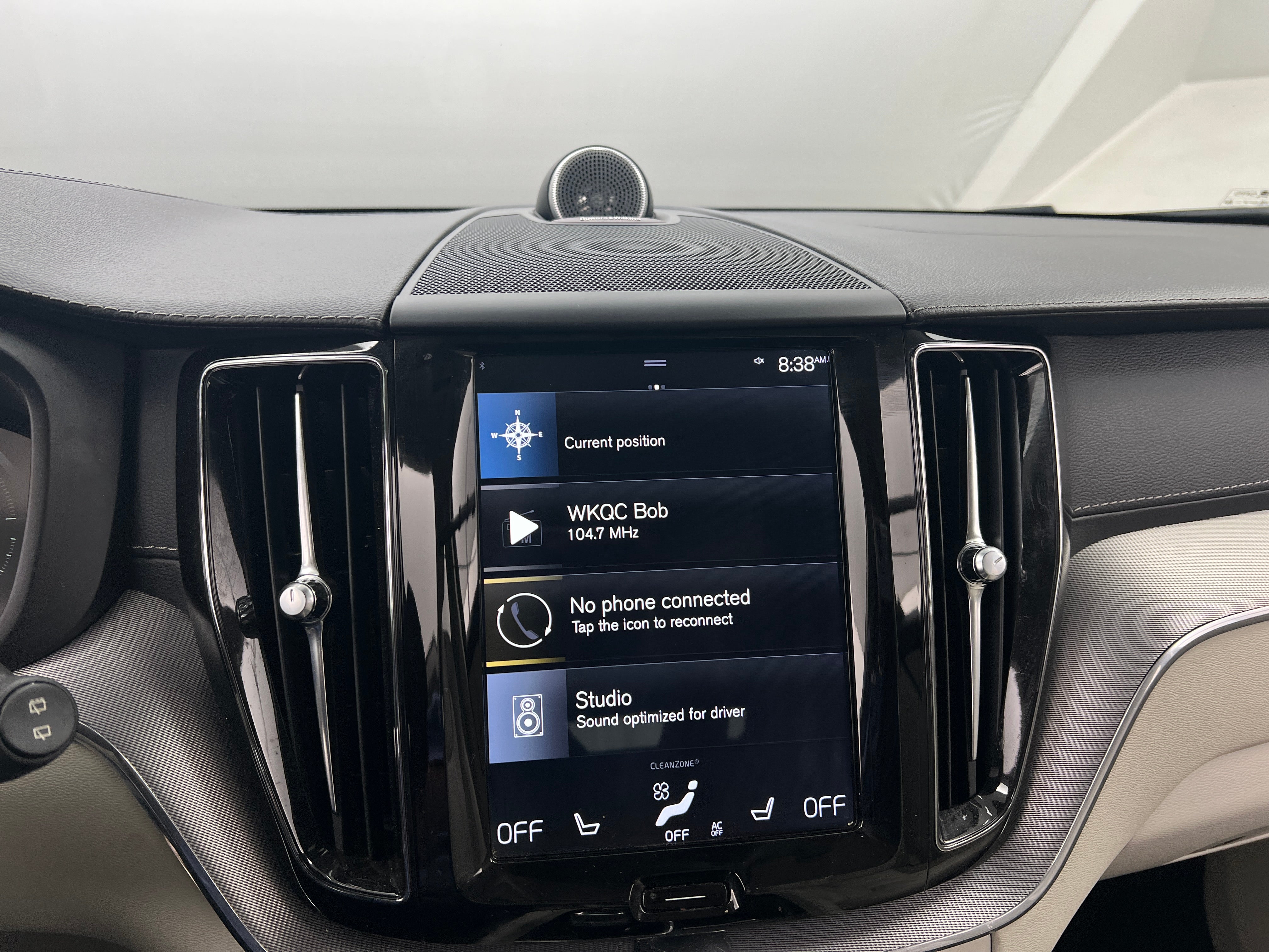 2018 Volvo XC60 T8 Inscription 3
