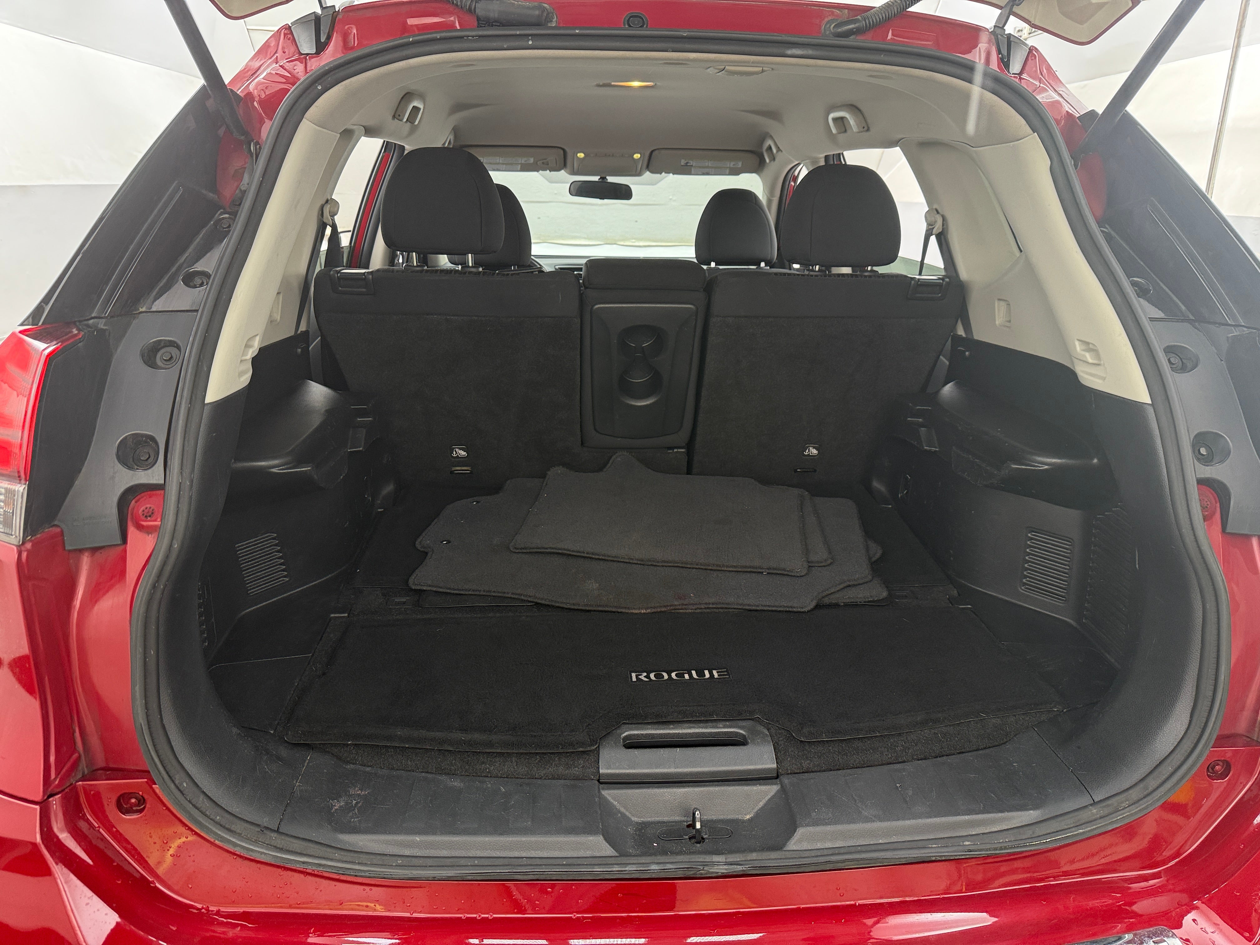 2017 Nissan Rogue SV 7