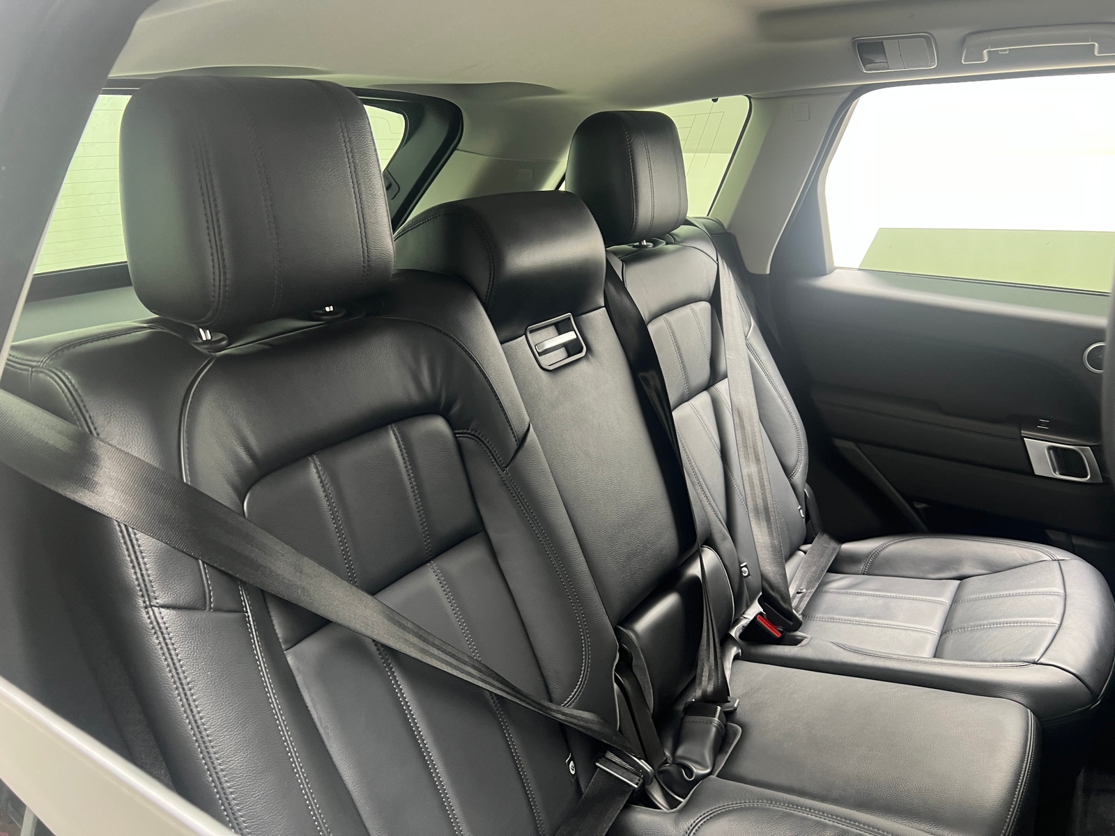 Thumbnail: 2020 Land Rover Range Rover Sport - 5
