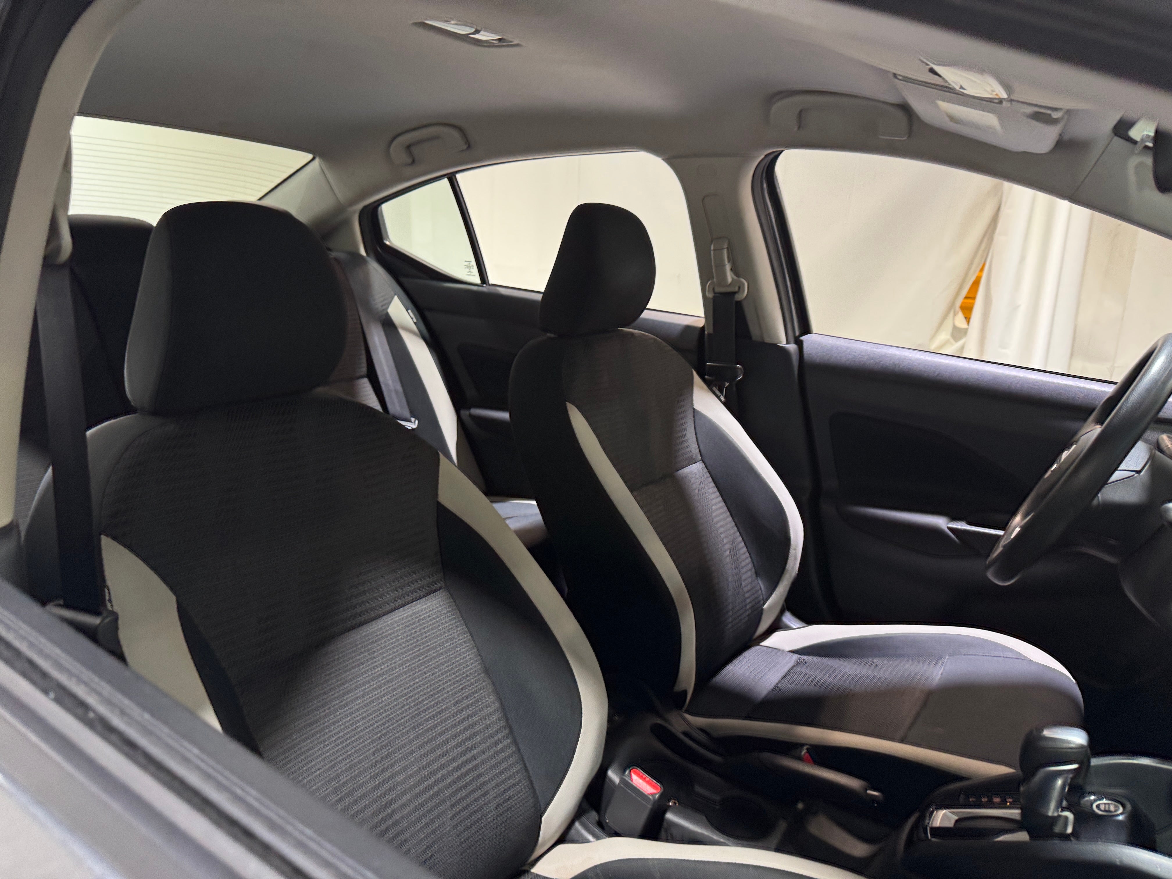 2021 Nissan Versa SV 2