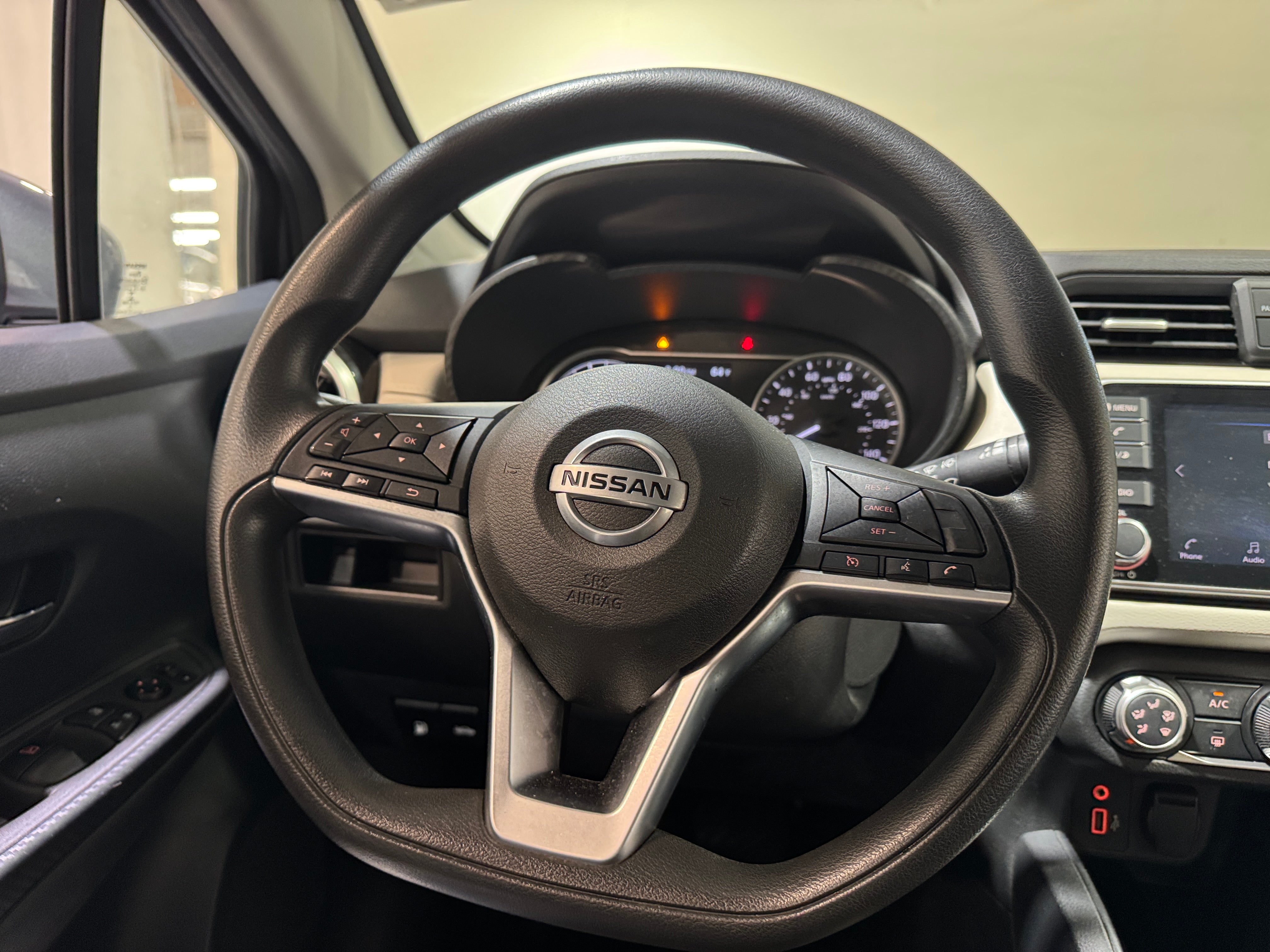 2021 Nissan Versa SV 5