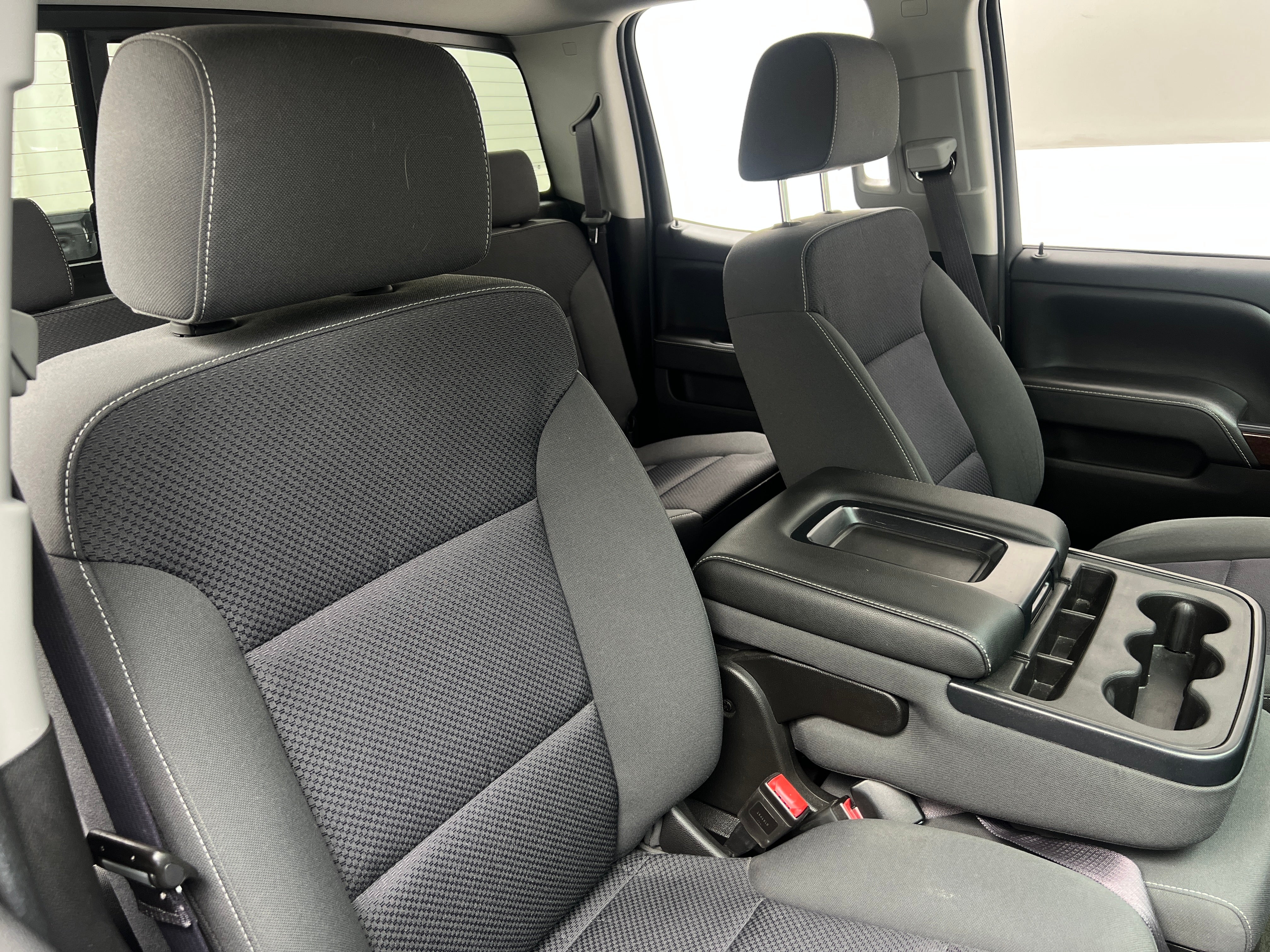 2016 GMC Sierra 1500 SLE 2