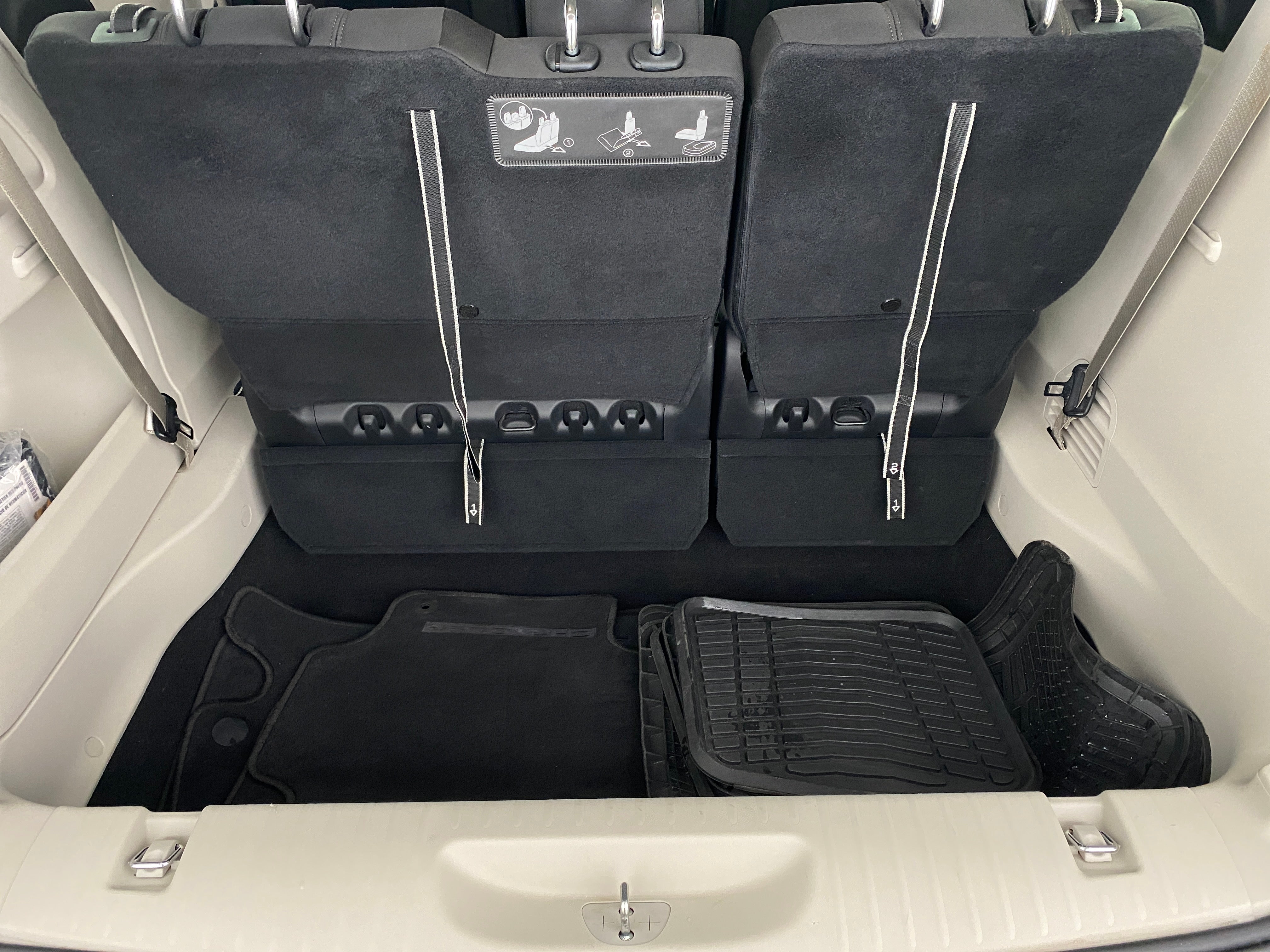 2017 Chrysler Pacifica LX 7