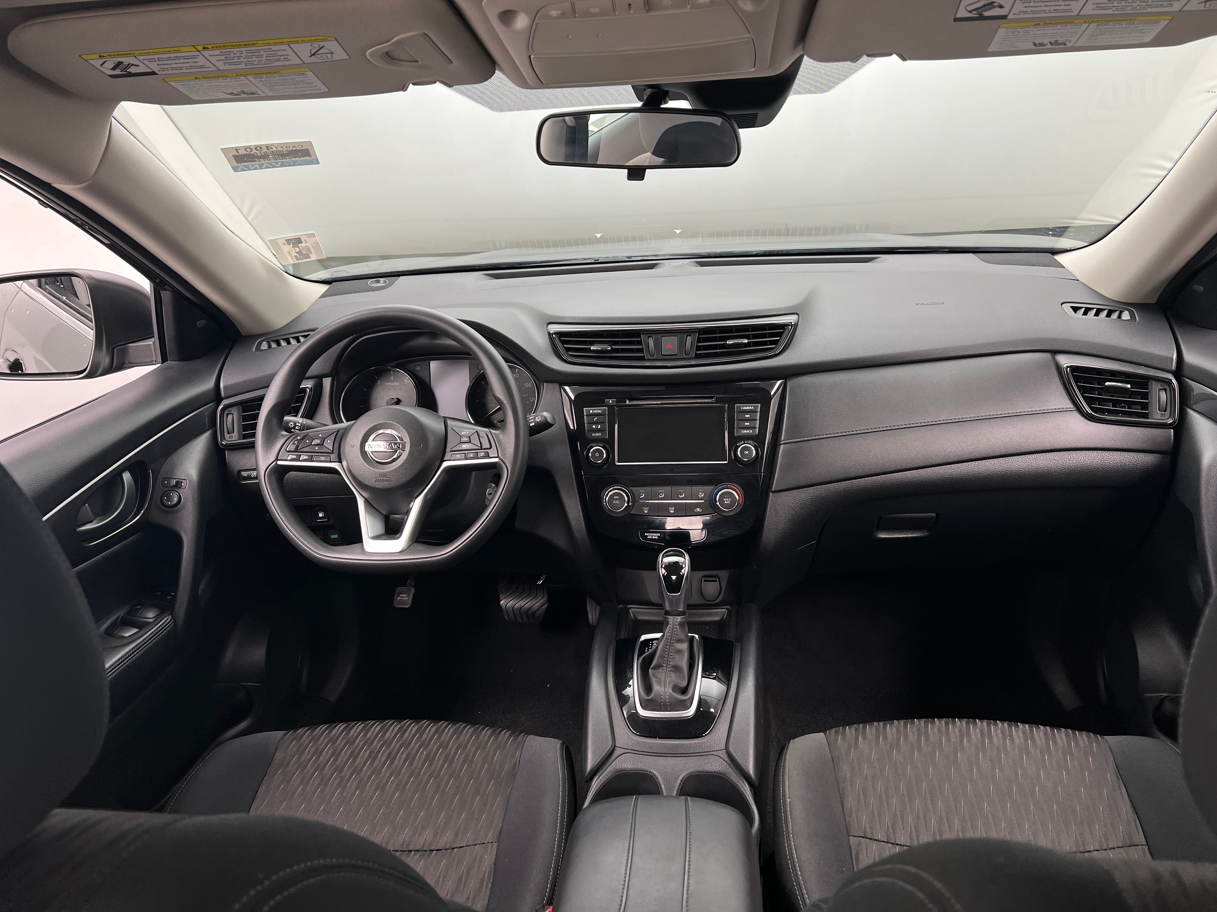 2019 Nissan Rogue S 3