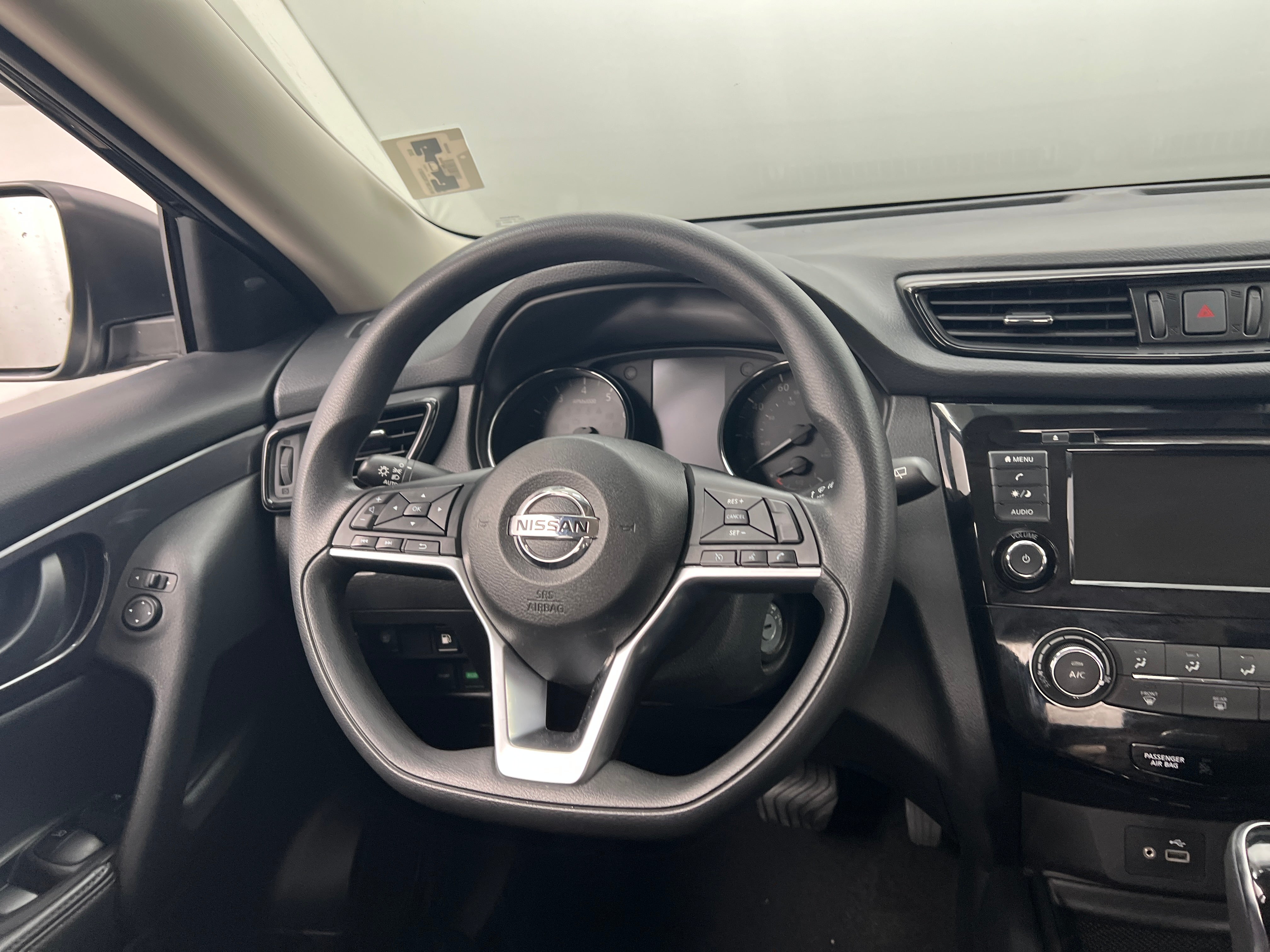 2019 Nissan Rogue S 5
