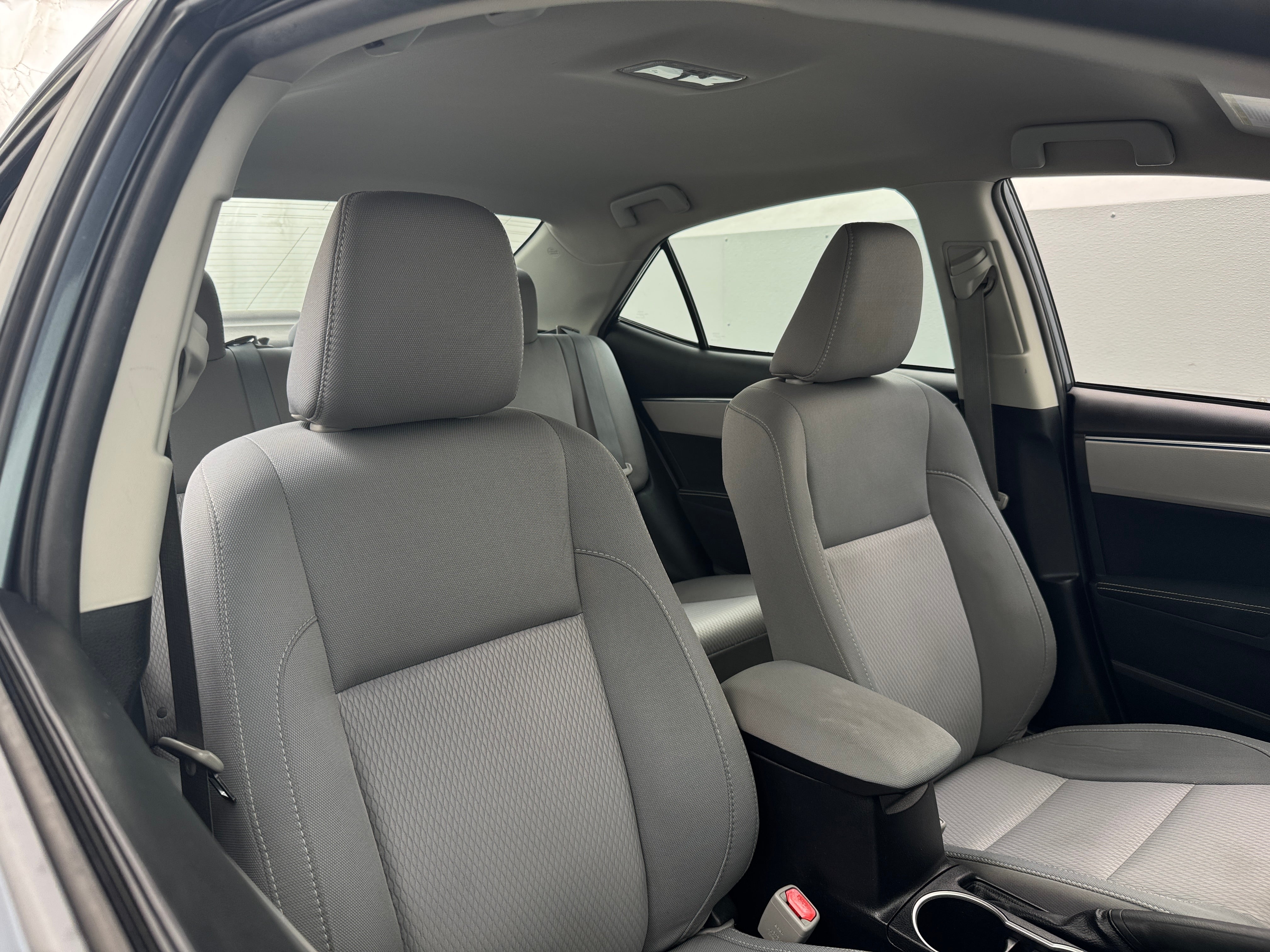2014 Toyota Corolla LE 2