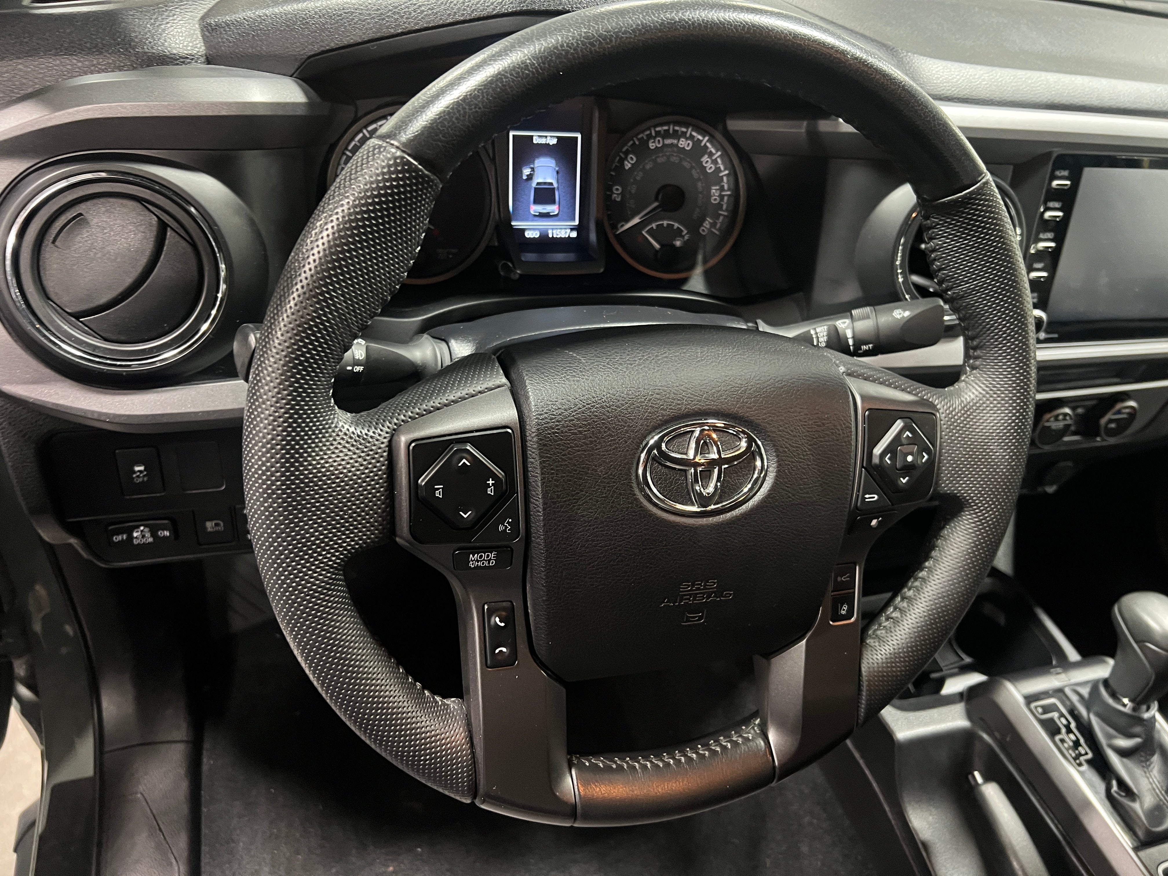 2022 Toyota Tacoma TRD Sport 5