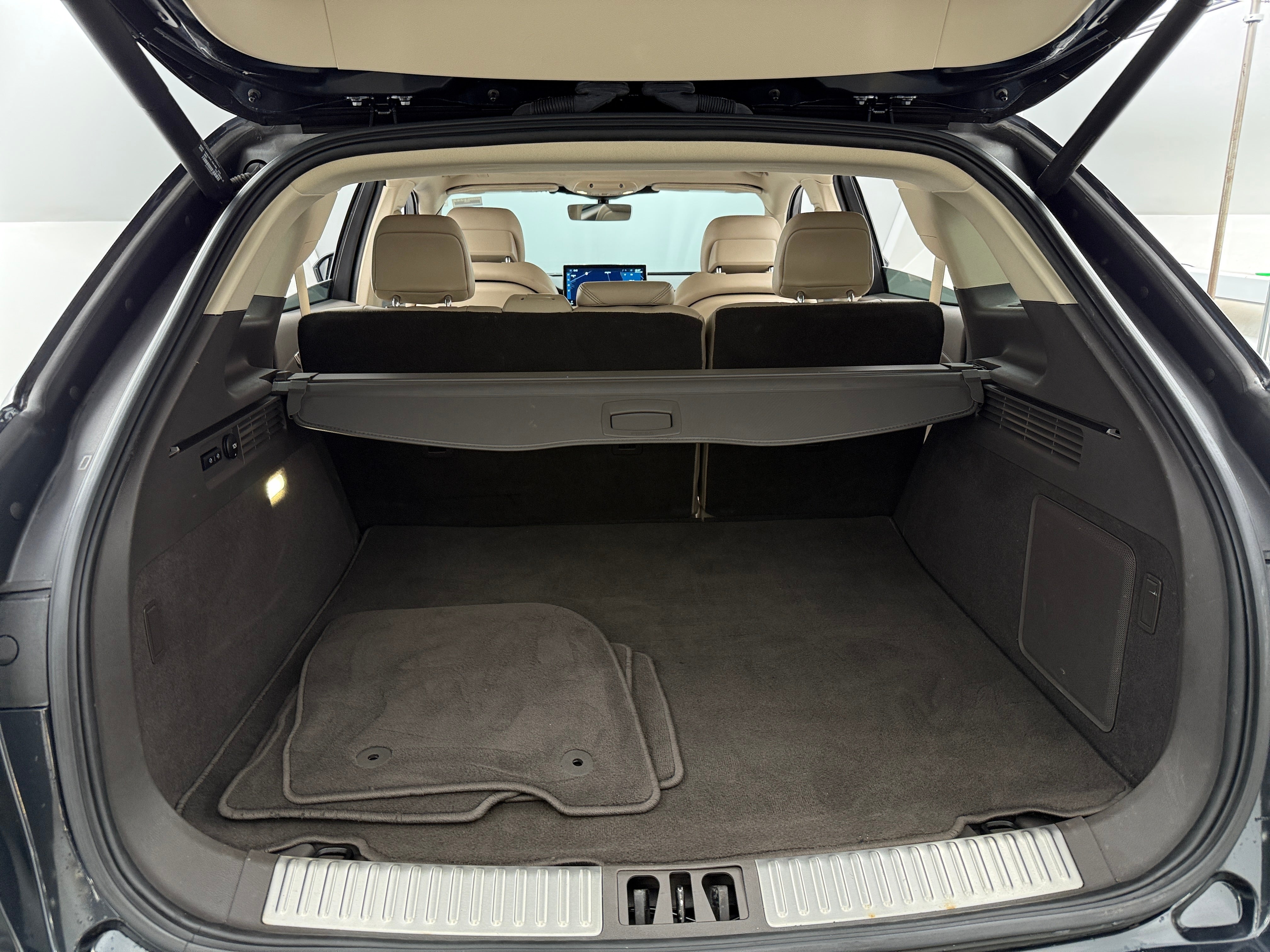 2022 Lincoln Nautilus Reserve 6