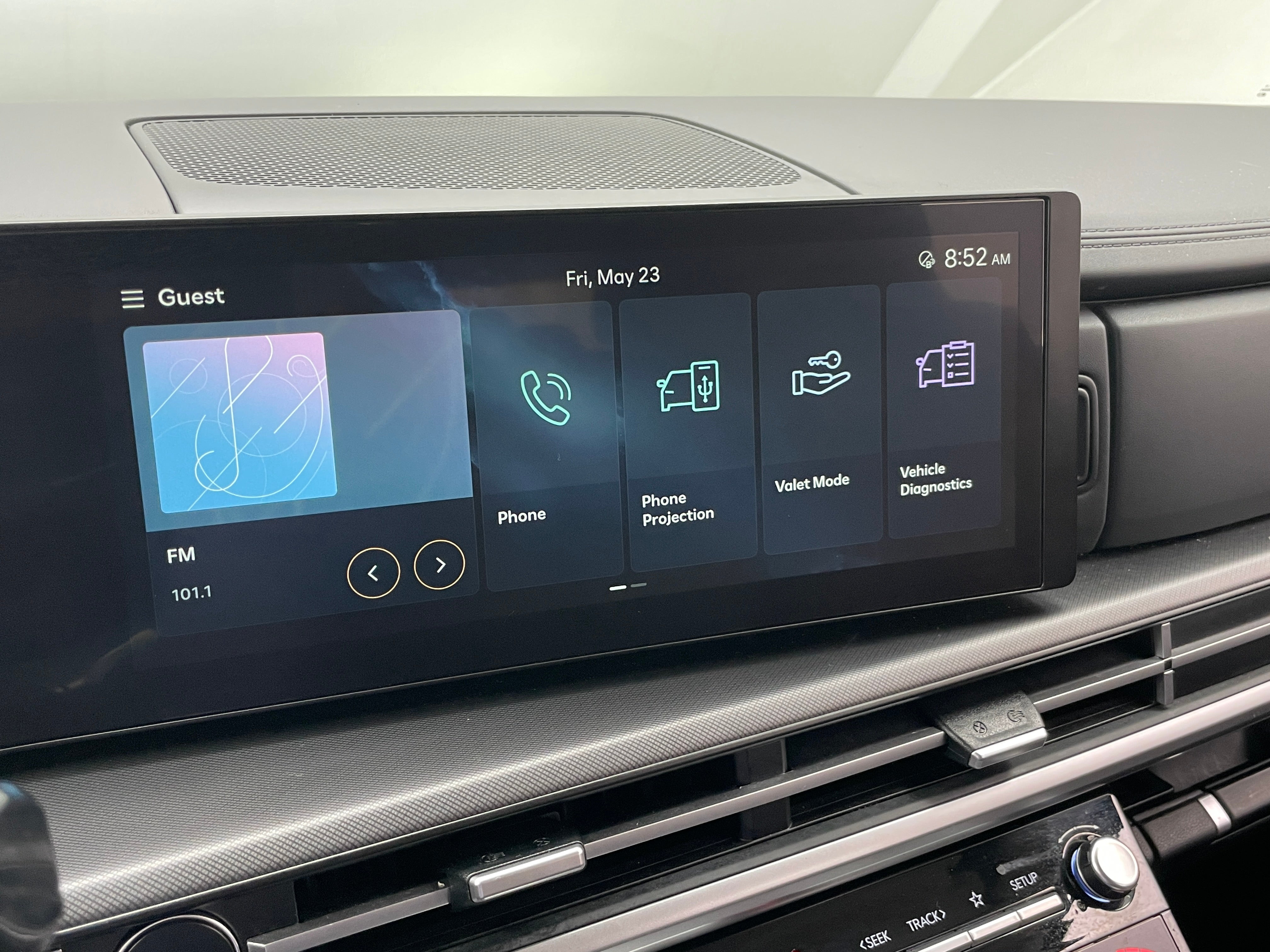 2024 Hyundai Santa Fe SEL 3