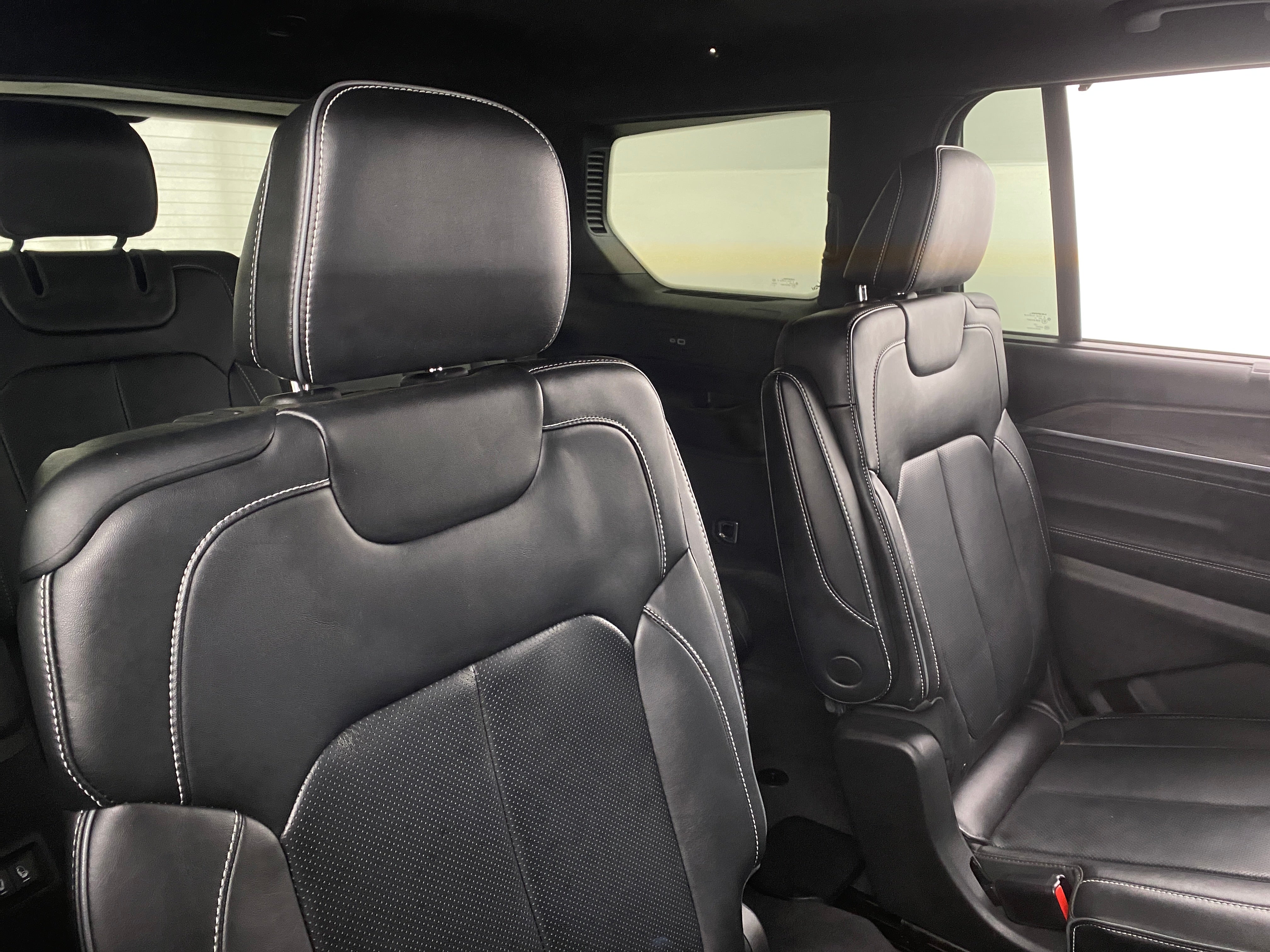 2021 Jeep Grand Cherokee L Overland 5