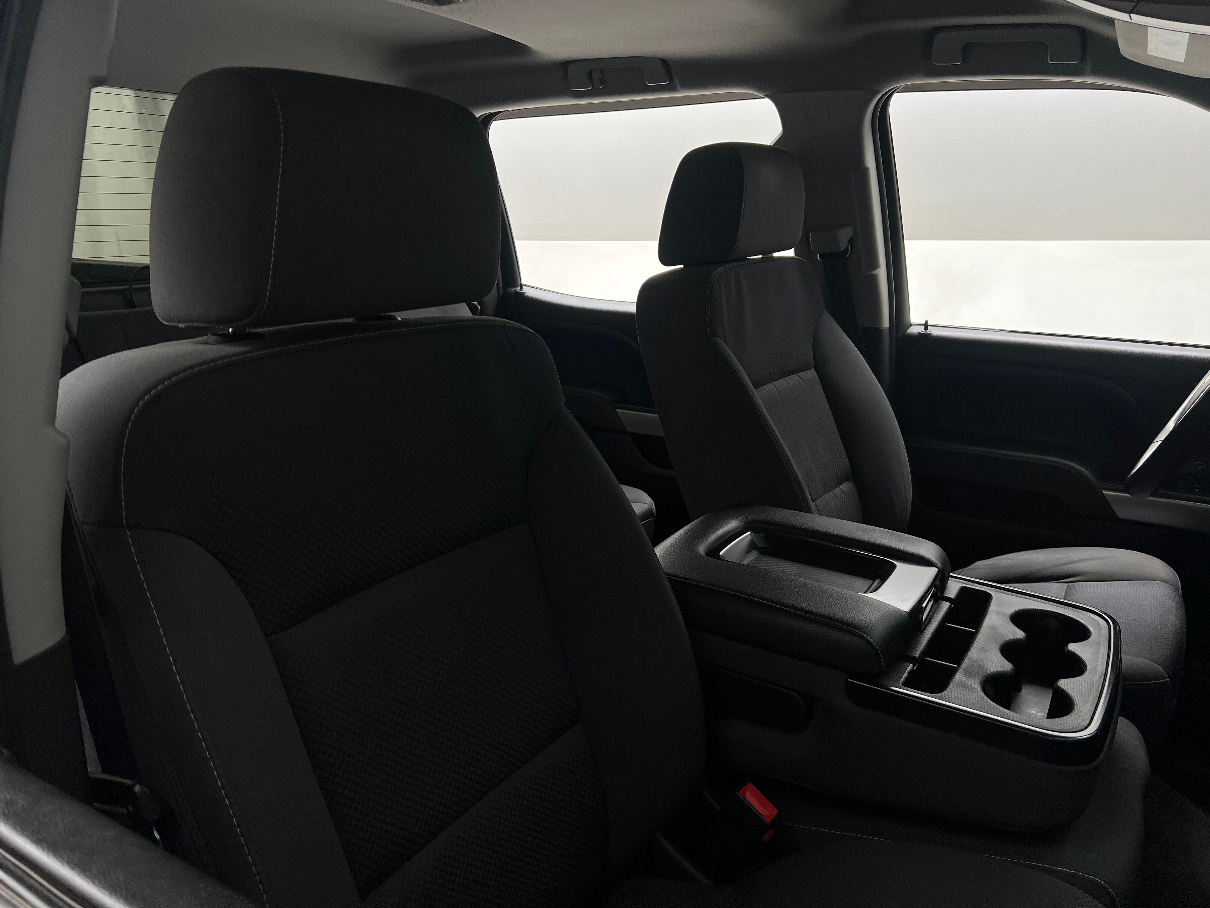 2017 Chevrolet Silverado 1500 LT 2