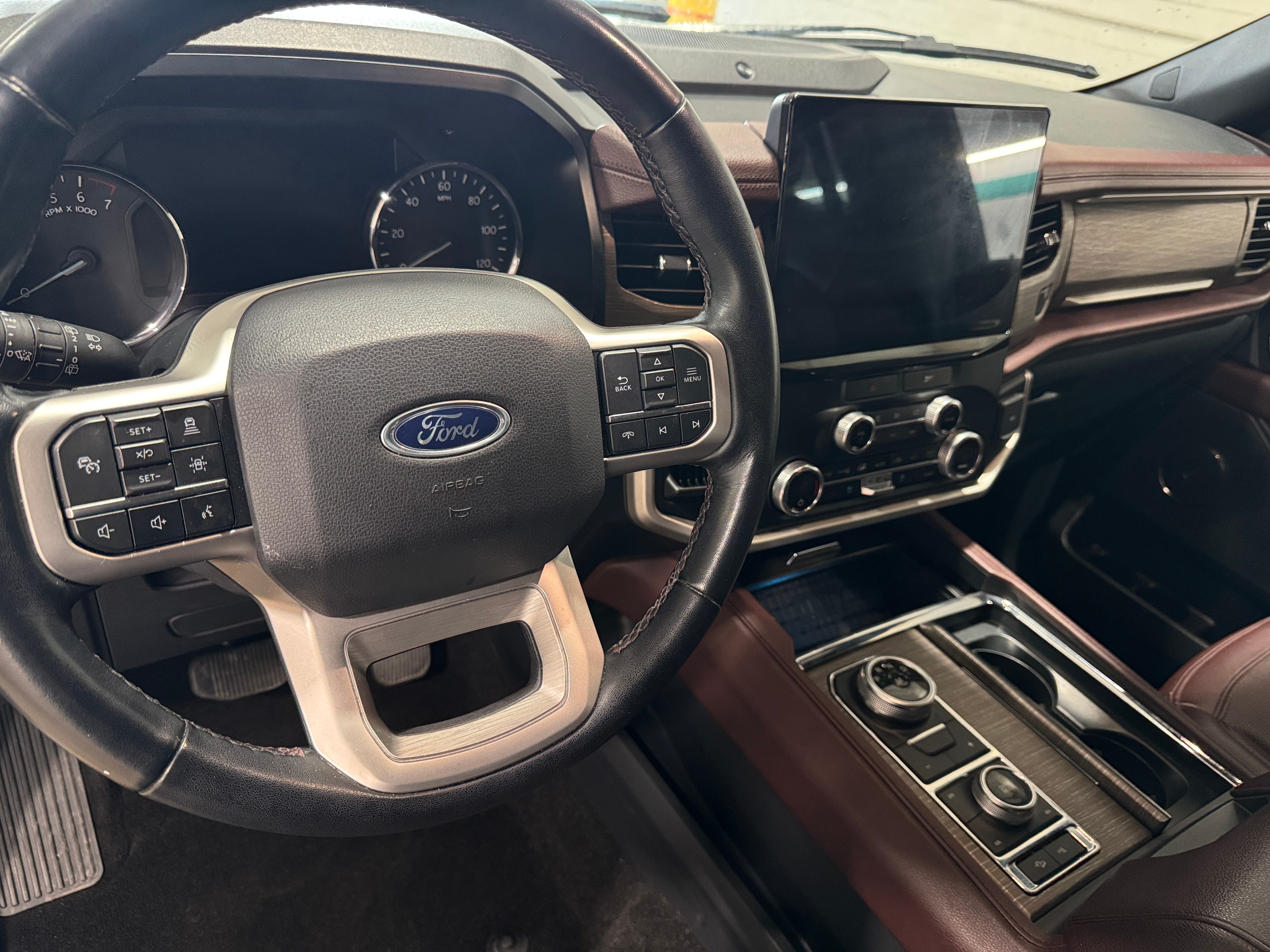2023 Ford Expedition MAX Limited 2