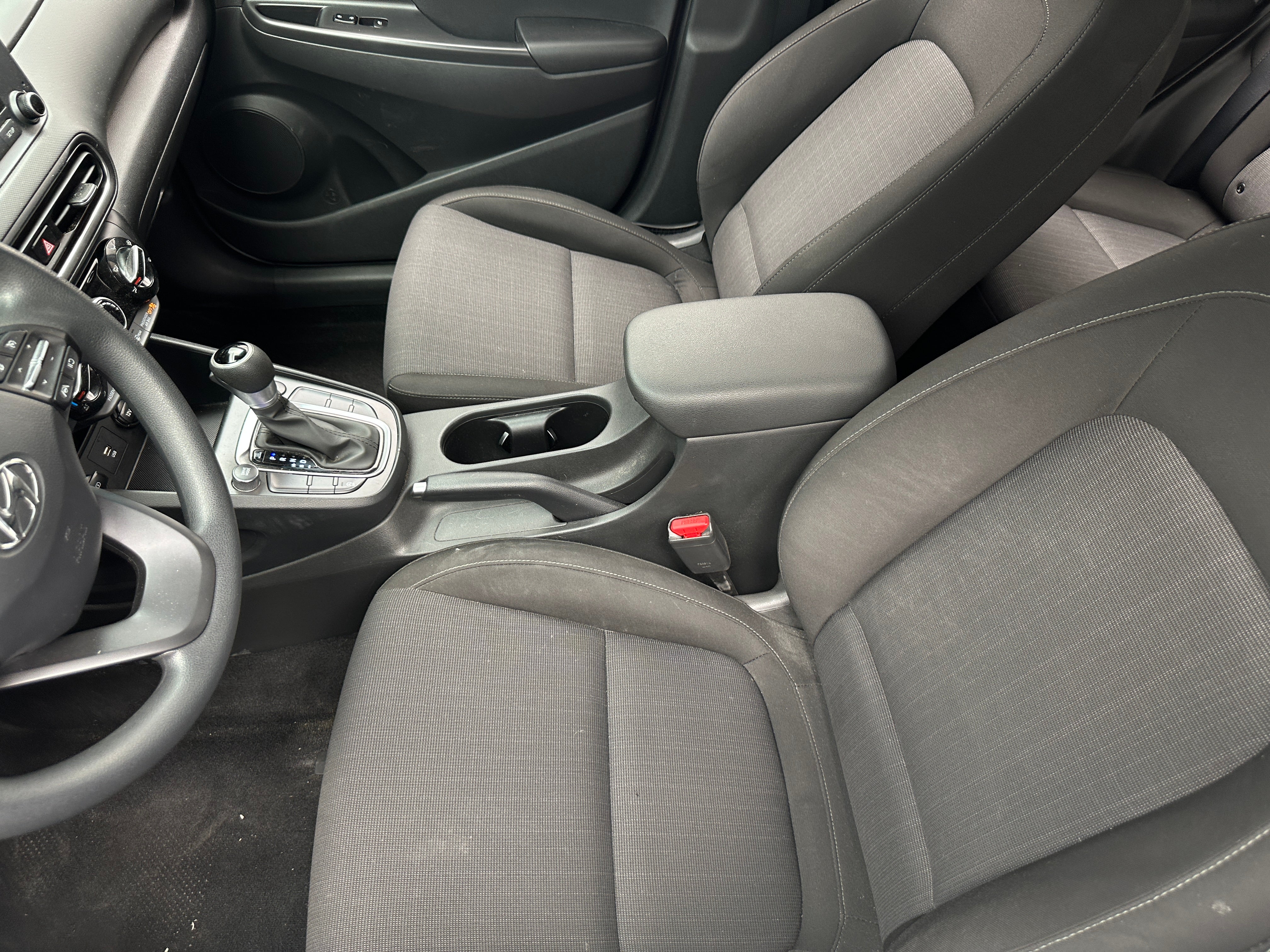 2023 Hyundai Kona SEL 2