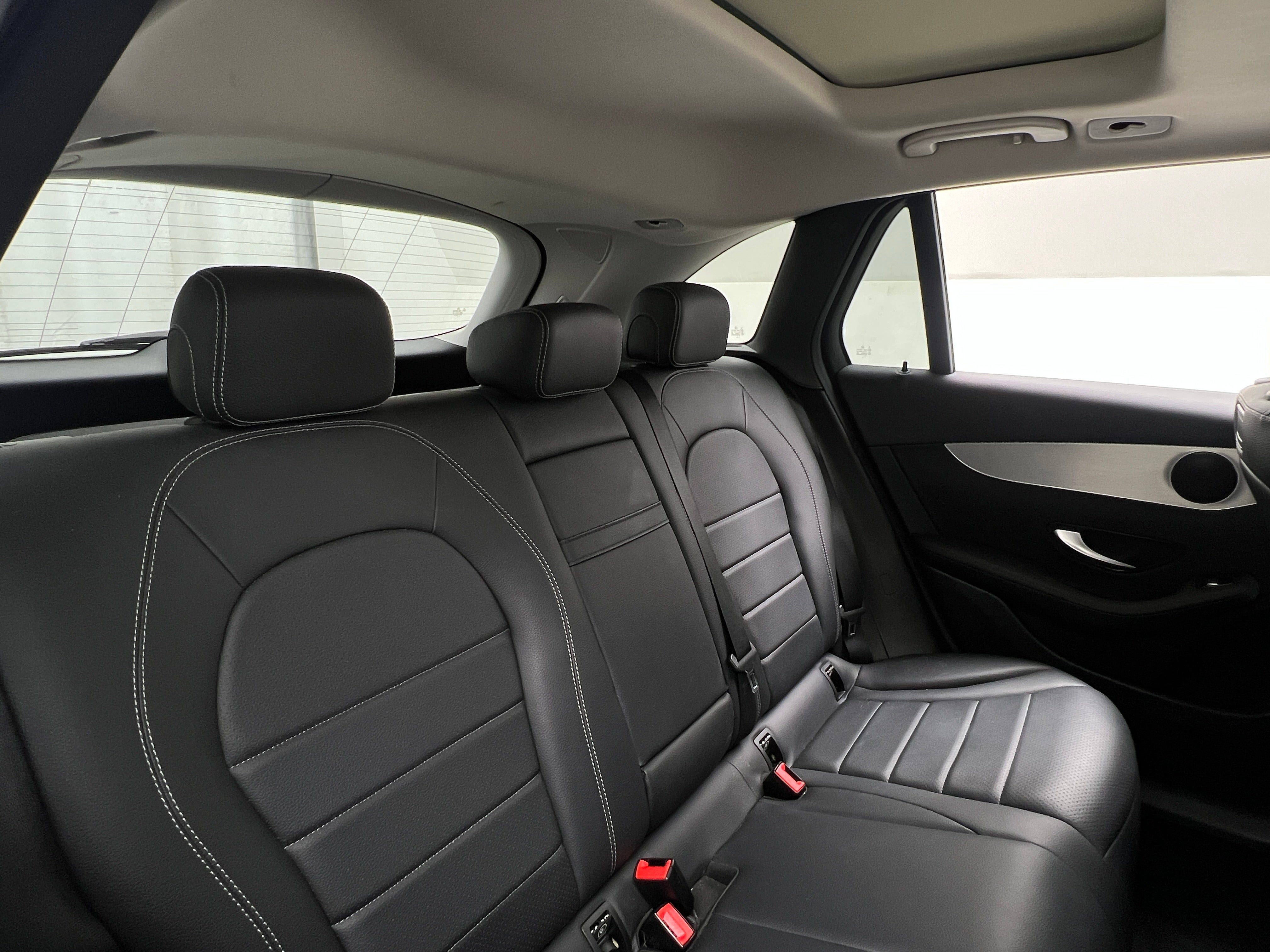 2019 Mercedes-Benz GLC 300 5