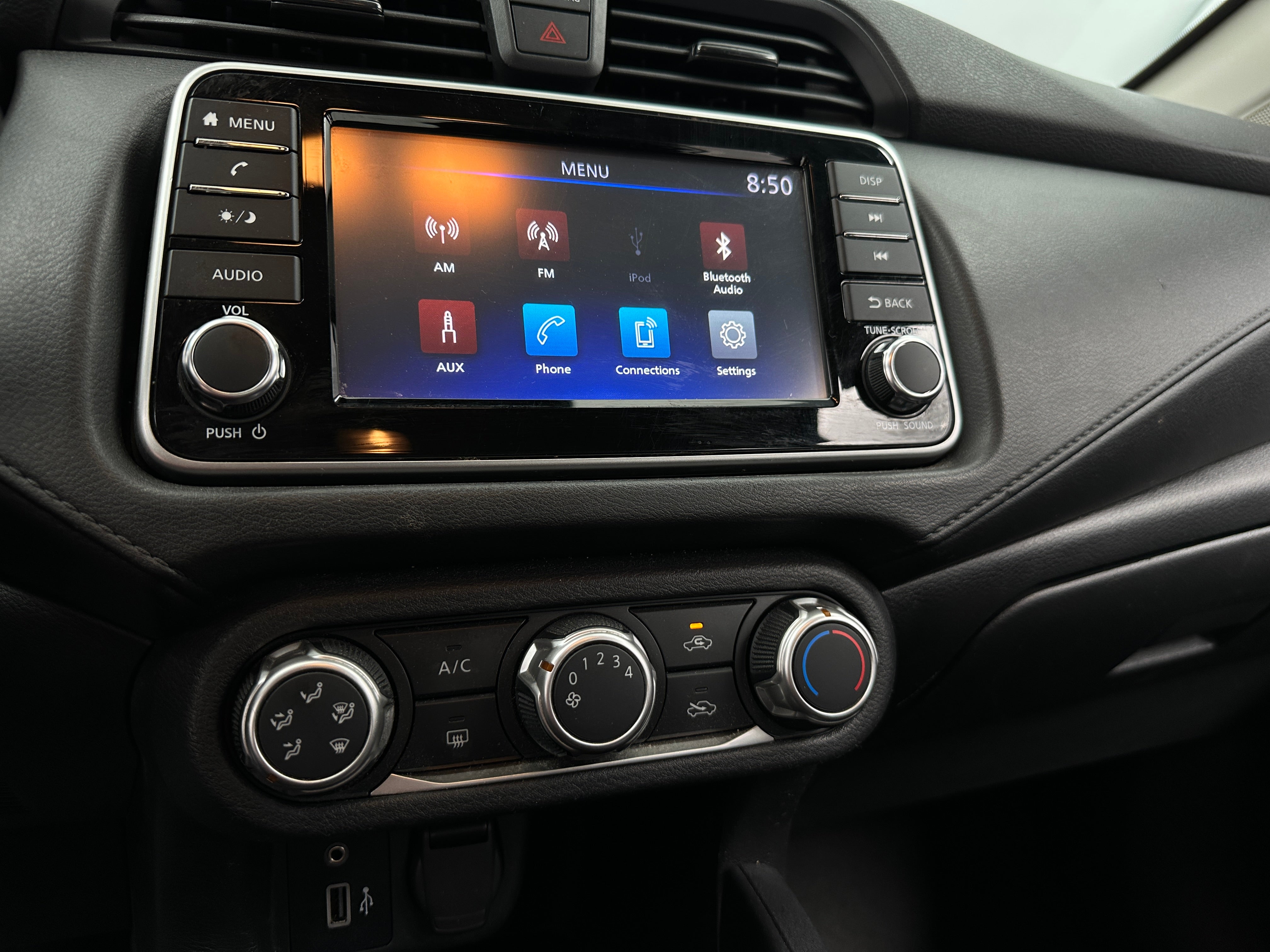 2021 Nissan Versa S 4