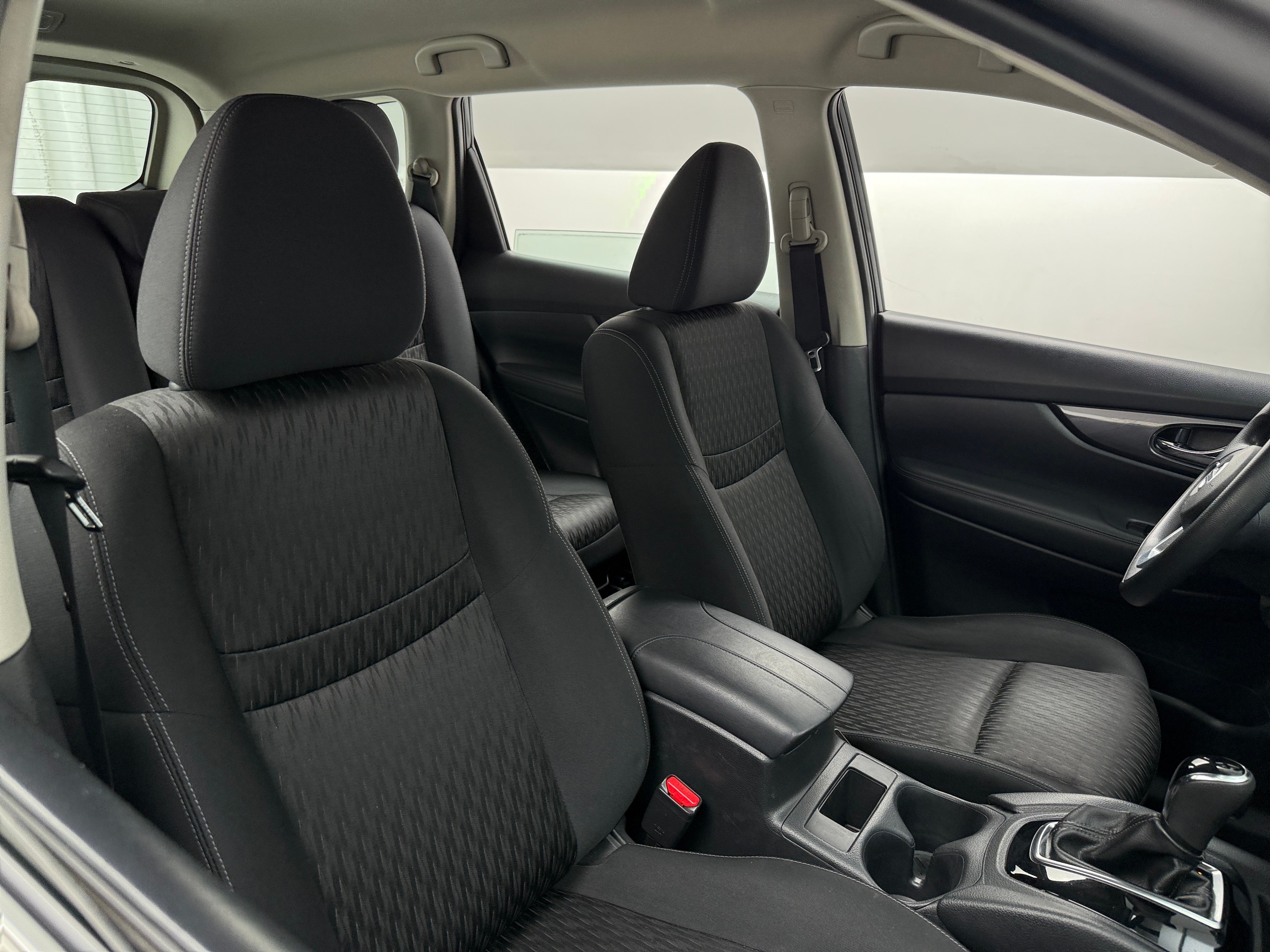 2018 Nissan Rogue S 2