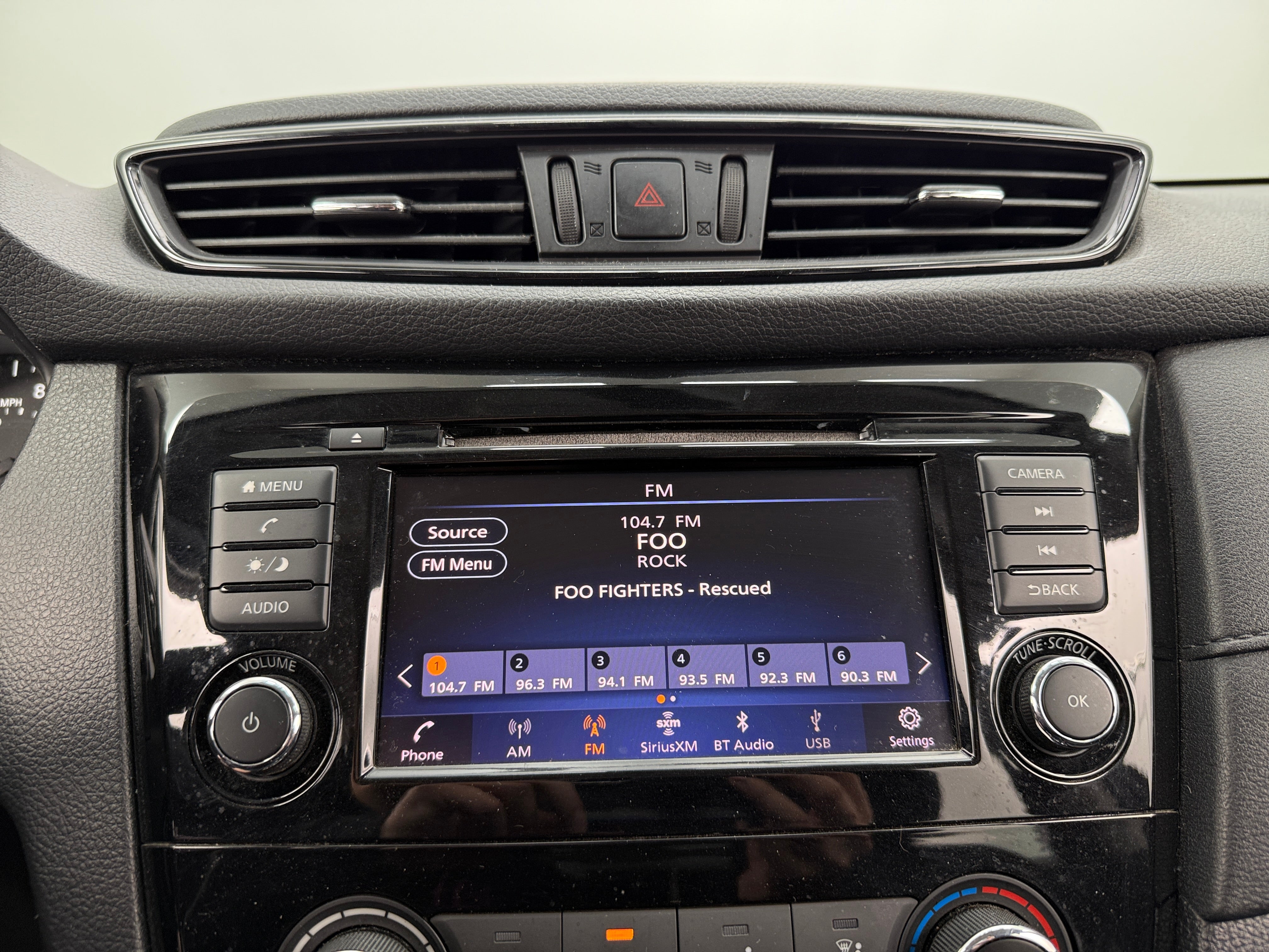 2018 Nissan Rogue S 4